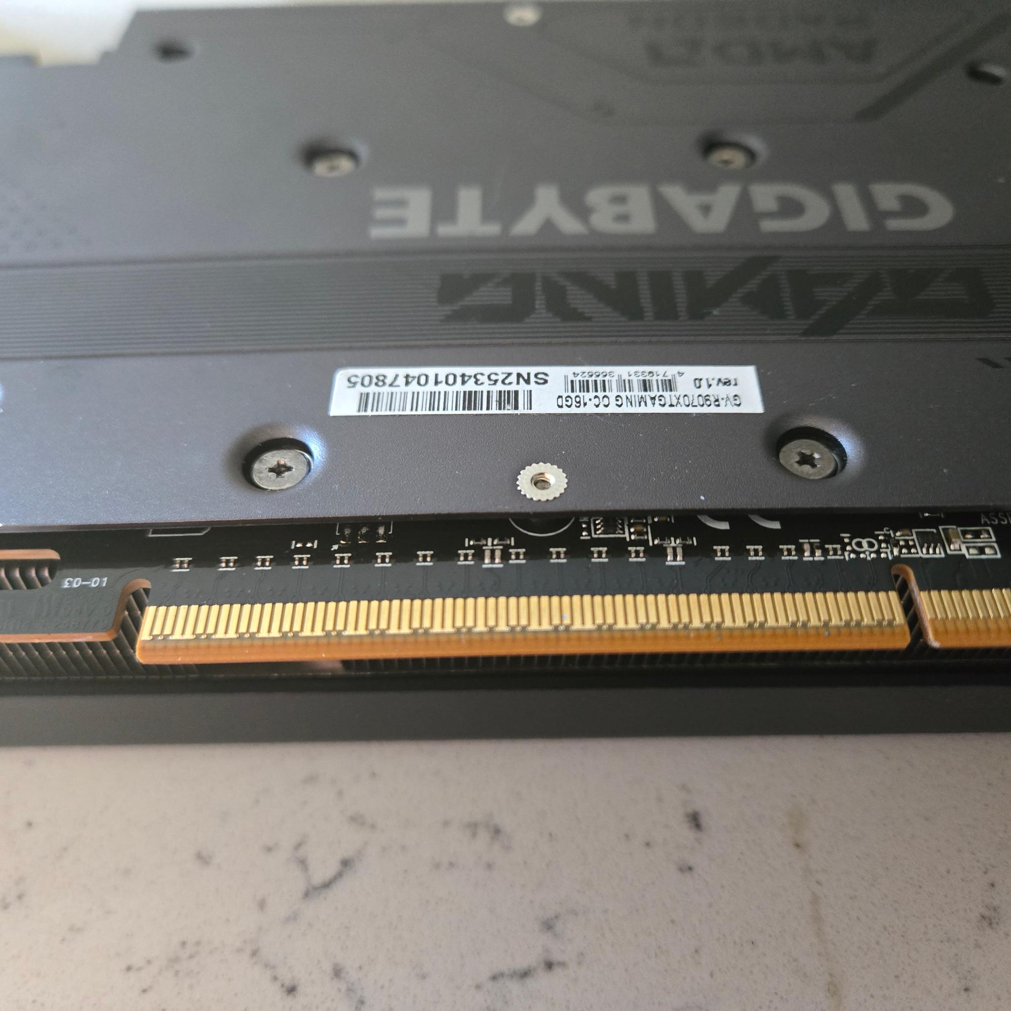 GIGABYTE RX 9070 XT GAMING OC 16G