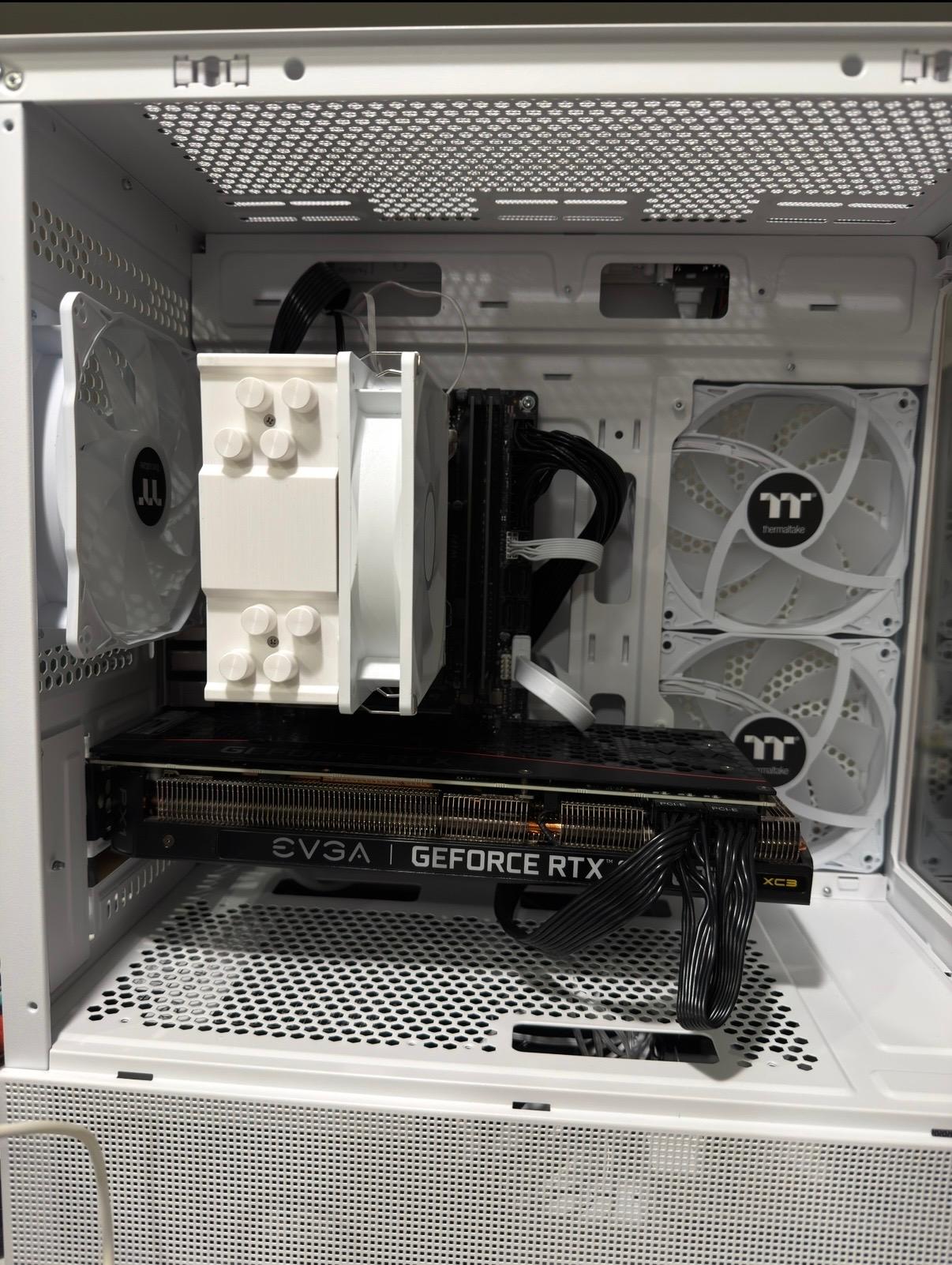 Custom Gaming PC | RTX 3070 ti , i7-9700, 16 GB DDR4 RAM