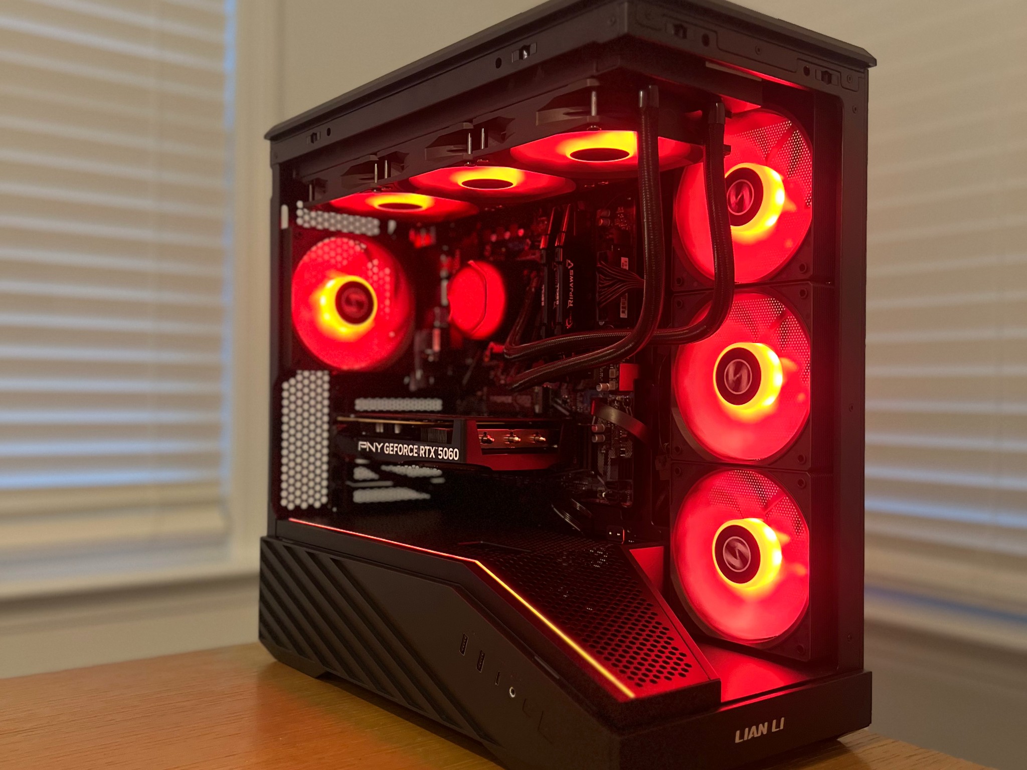 🐦‍🔥 Phoenix 🐦‍🔥 RTX 5060 Gaming PC