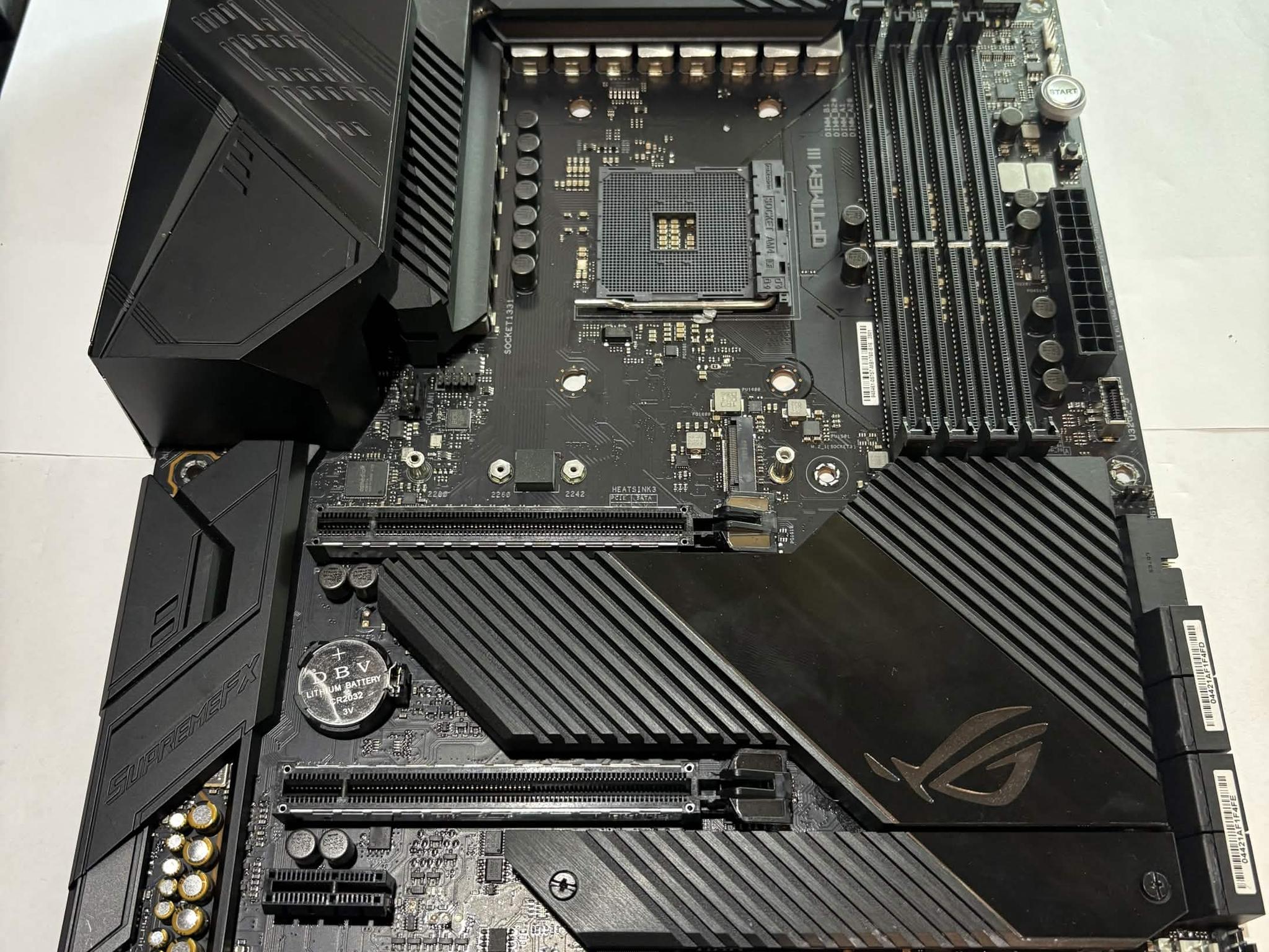 ASUS ROG Crosshair VIII Dark Hero X570 AM4 Motherboard Tested Working (NM)