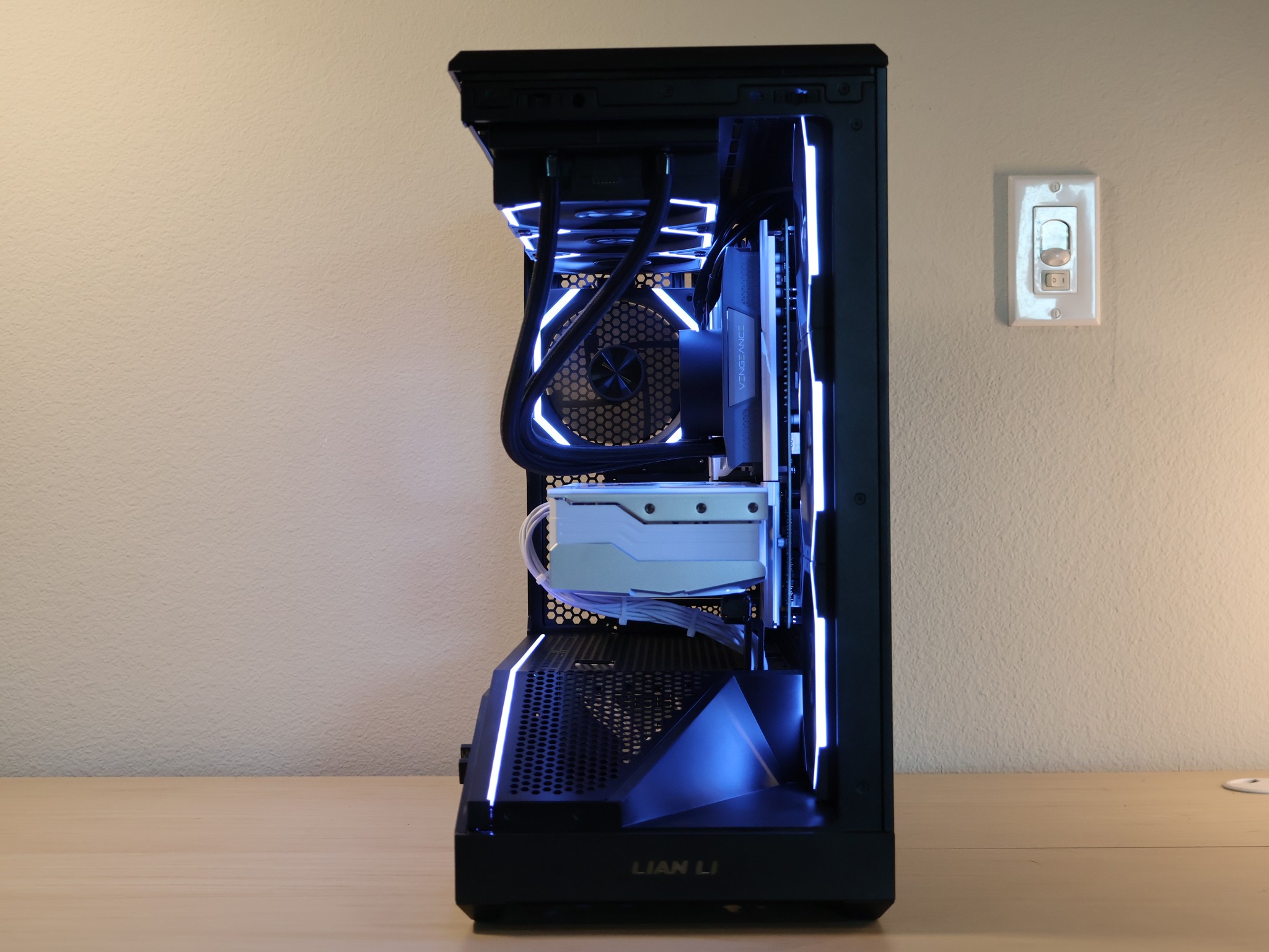 4080 Super | Ryzen 7800x3D | 32GB DDR5 | 1TB SSD| Custom Gaming PC