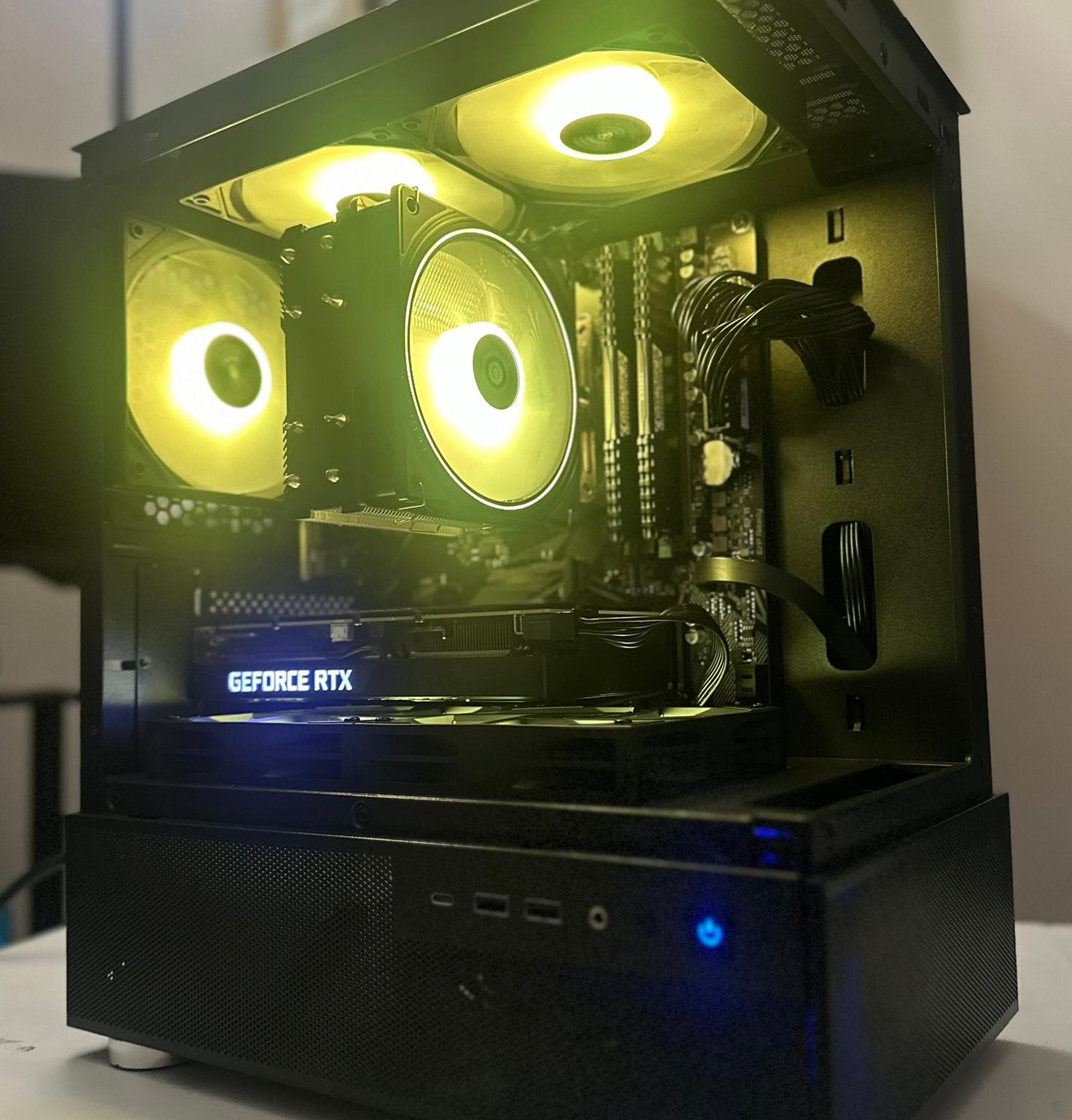 Ryzen 5 5500 / RTX 3060 Ti / 512GB NVME / 16GB RAM