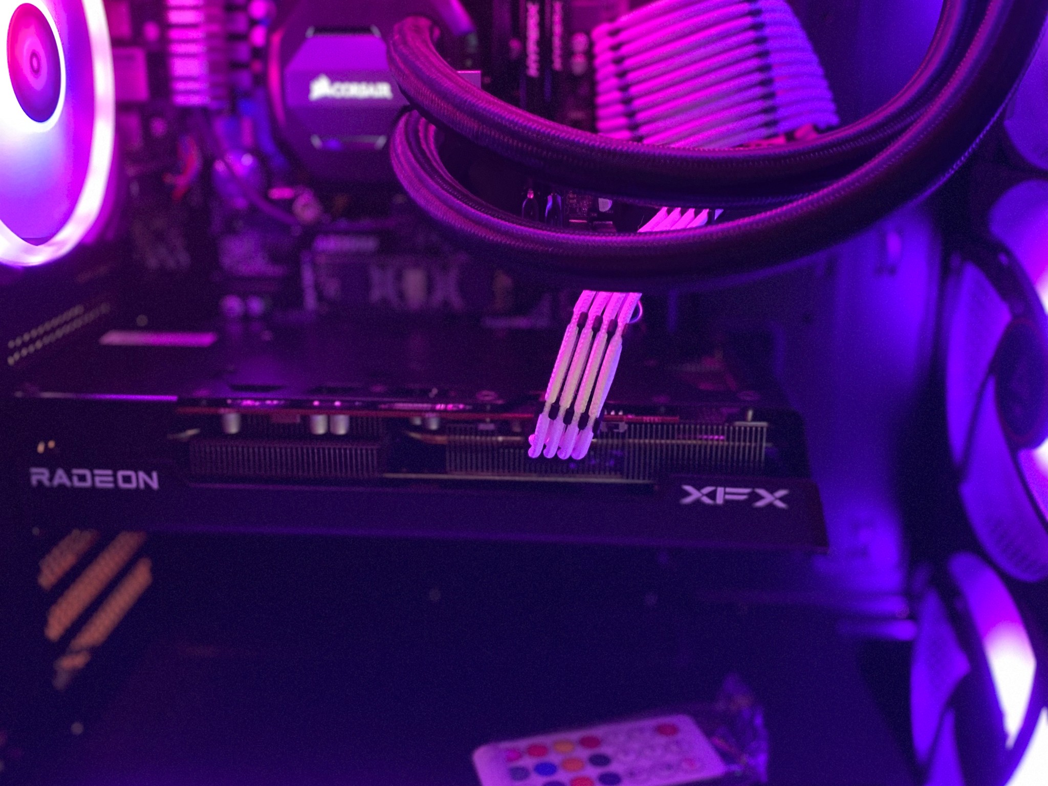 Kuroi ryū|RX6600XT|Ryzen 5 5600|Corsair AIO|32GB RAM HyperX Fury|1TB Crucial P3 Plus NVMe|Windows 11