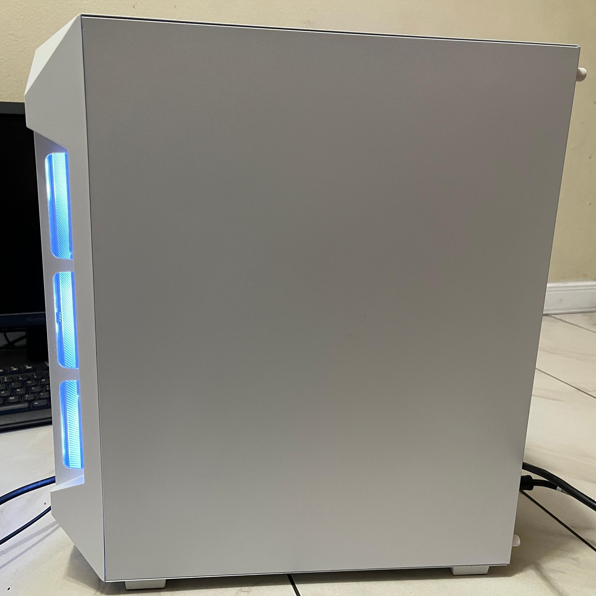 🟠🔥NVIDIA TITAN X Pascal, Intel i7-7700k, 12GB RAM, 500 GB SSD, High Performance RGB Gaming PC 🖥️🟢
