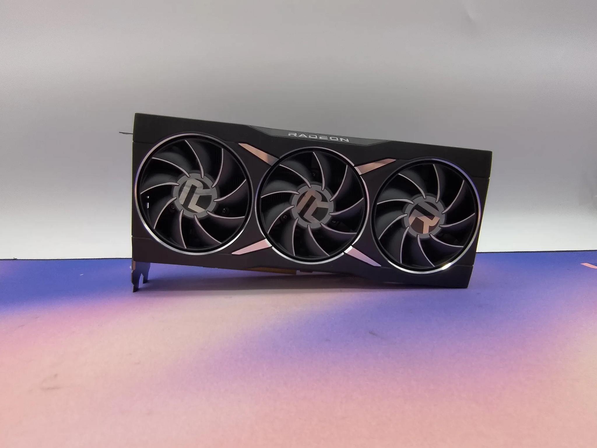 AMD Reference RX 6950 XT