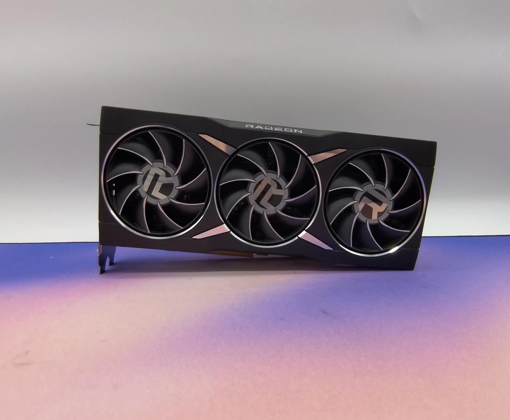 AMD Reference RX 6950 XT