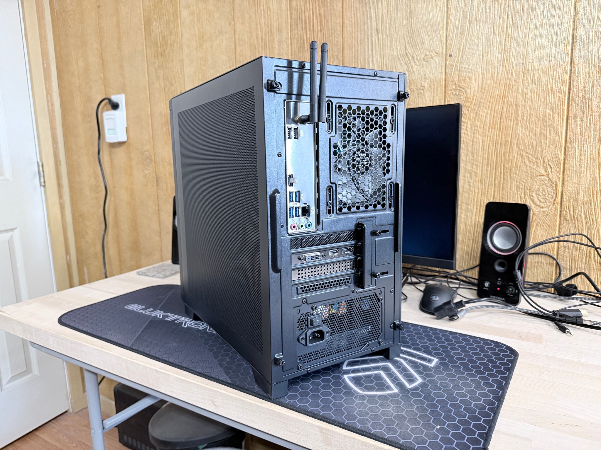 AMD 3500, 16GB DDR4 3200, 512GB NVME, GTX 1650 SUPER 4GB - Good Starter Computer!