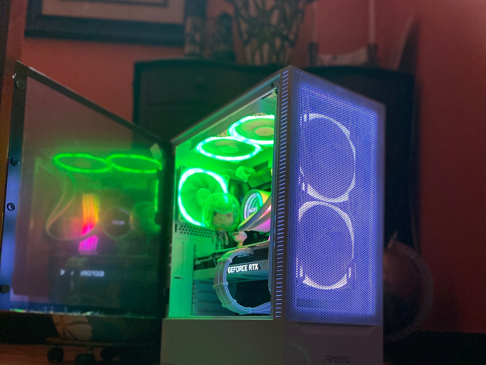 SPaCe Suit RiCK🪐| Ryzen 7 5800X| RTX 3080| 32GB RAM| 1TB NVMe m.2 SSD| Windows 11 Pro