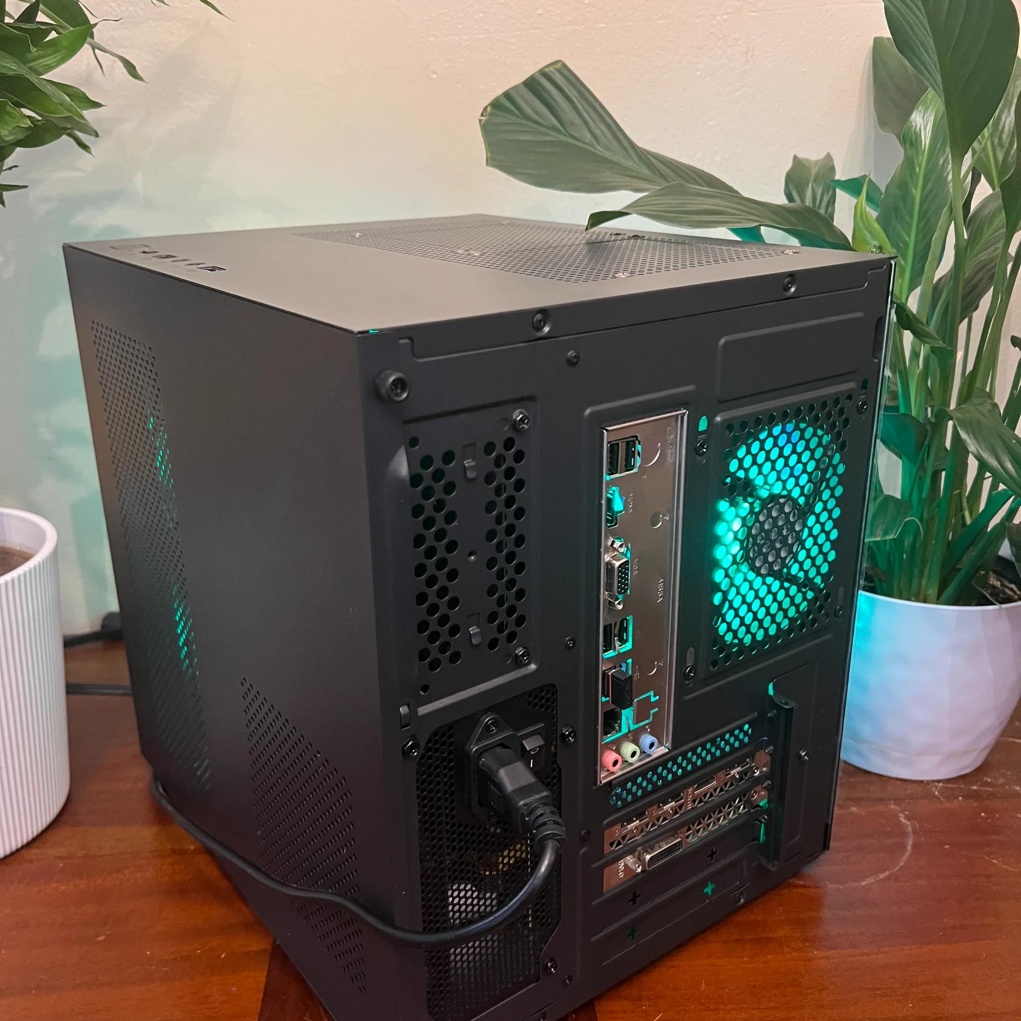 Water Cooled Gaming PC Intel I7, Nvidia GTX 1080 8gb, 2TB Storage, 32GB RAM, WINDOWS 11