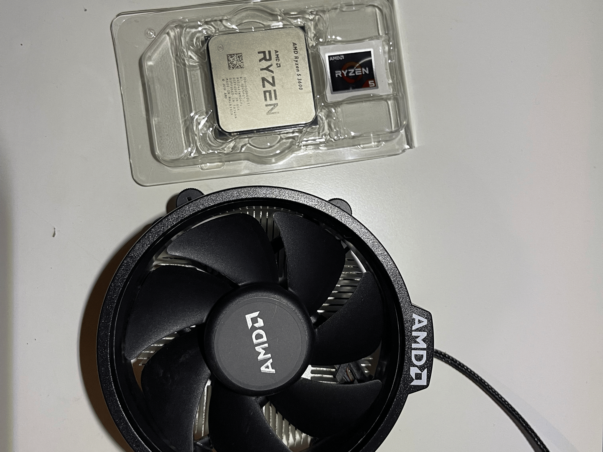 AMD RYZEN 5 3600 W/ COOLER