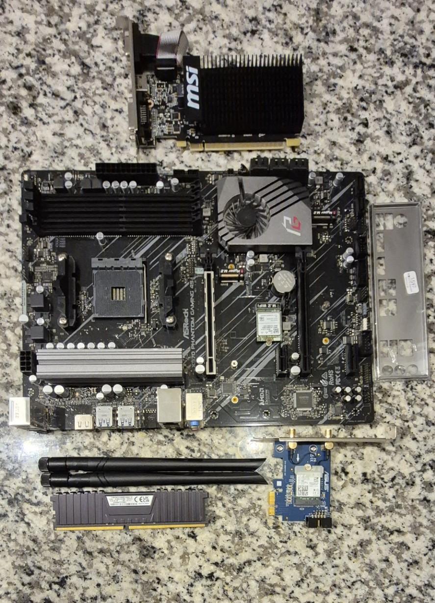 ASRock X570 Phantom Gaming 4S - Image 2