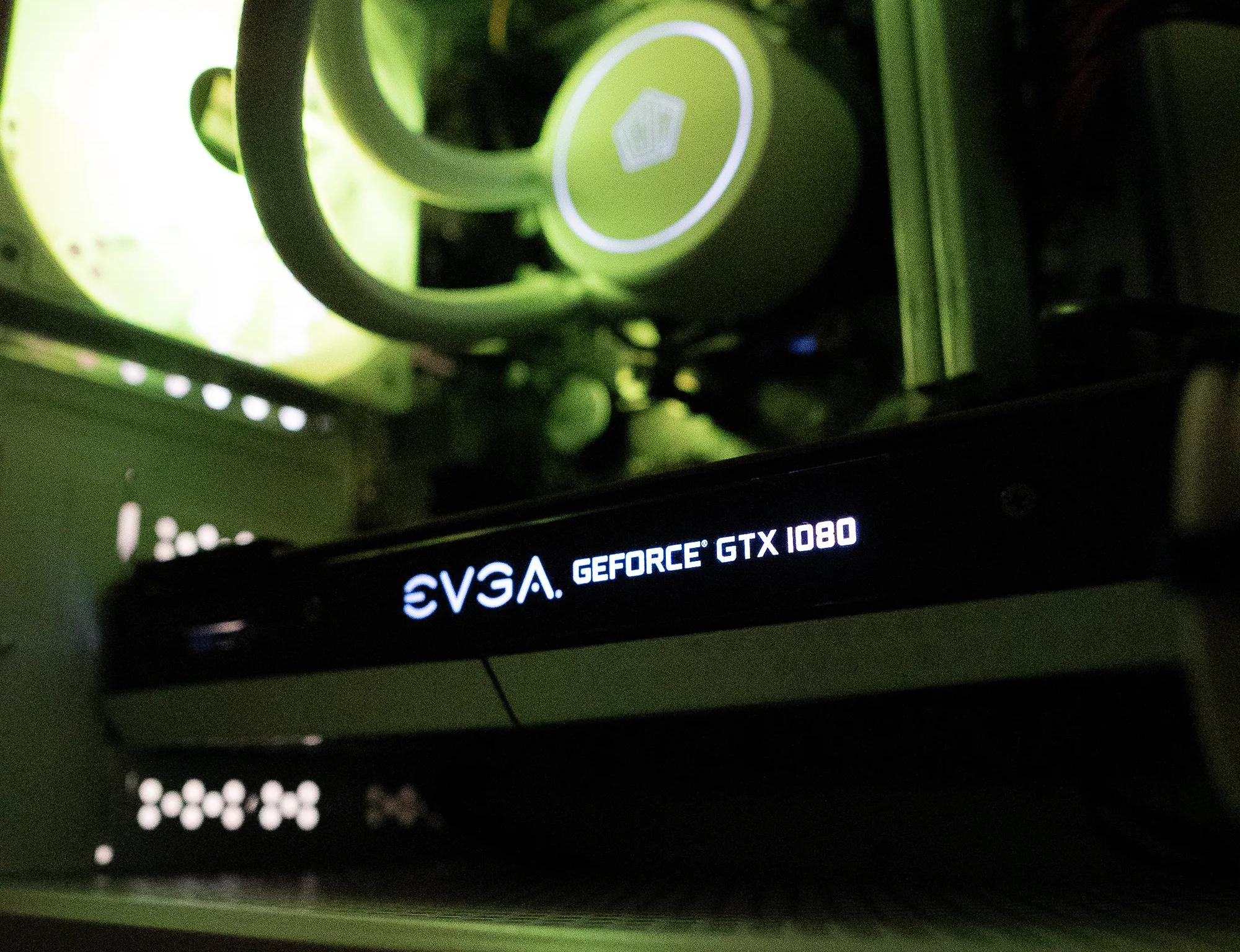 🌨🌨 | EVGA GTX 1080 8GB | RYZEN 5 3500X | 16GB DDR4 RAM | 750GB | Arctic Winter