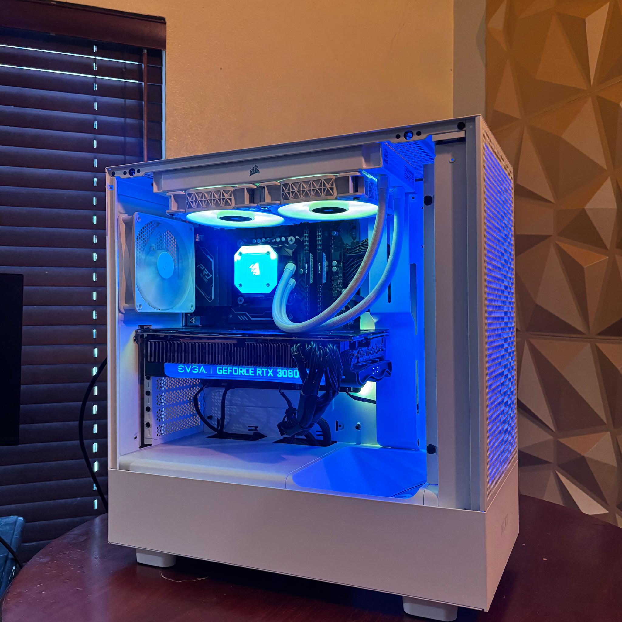 GeForce RTX 3080 Ti Custom Gaming PC - Core i7-13700F