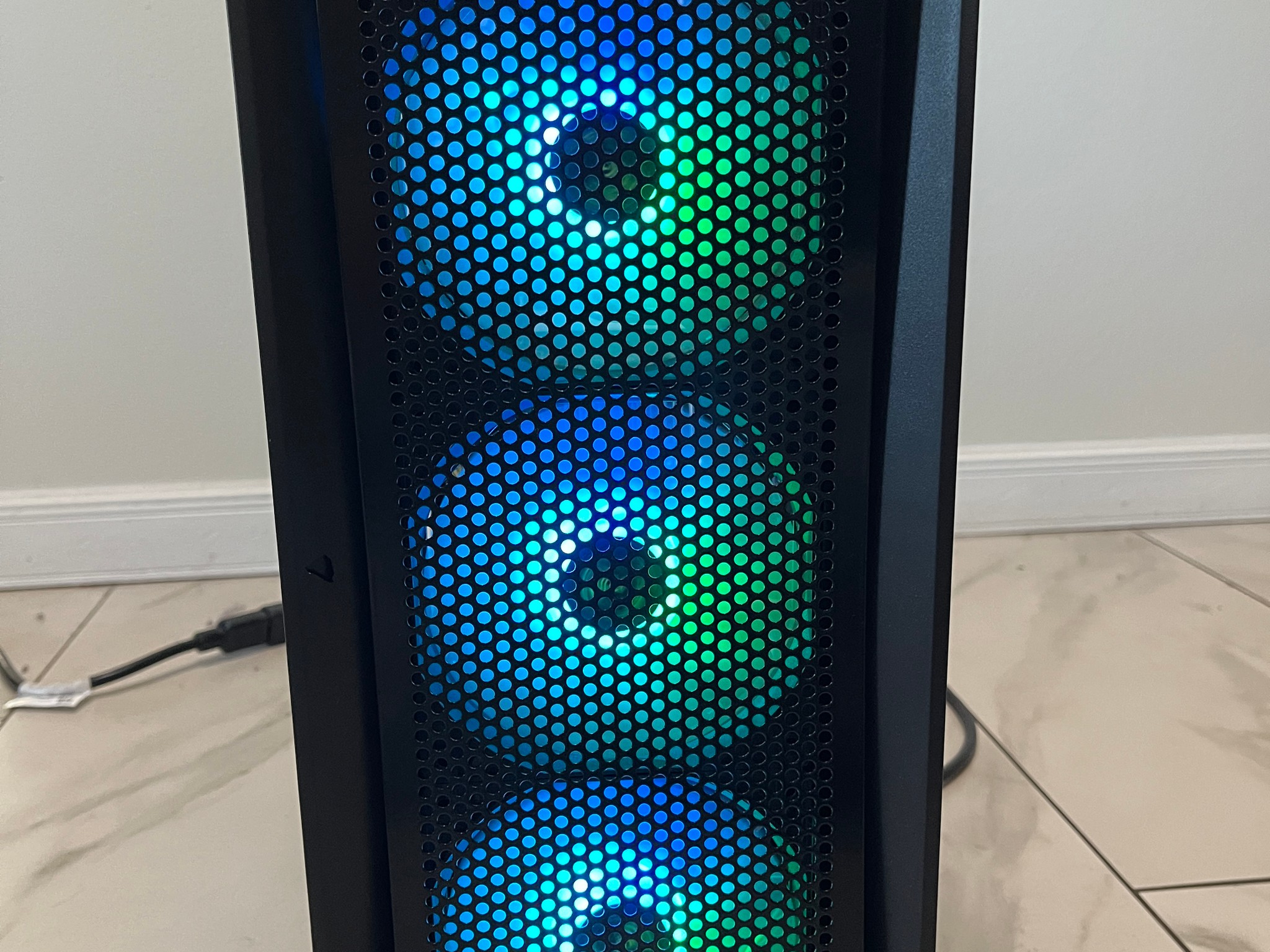 Budget Gaming PC-Intel i7-4770,NVIDIA GTX 1660S,16GB RAM,750GB Storage, w/ Wi-Fi & BT*Defective Case