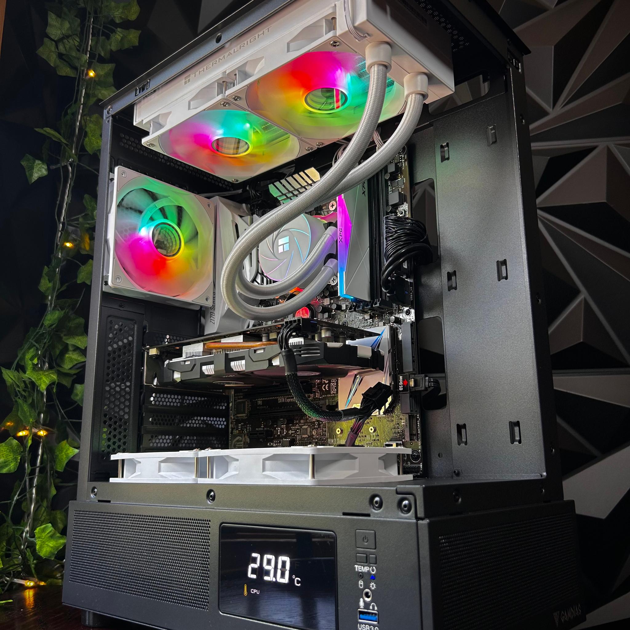 Intel i7 | GTX 1060 6GB | 16GB DDR4 | 500GB SSD | Digital Display | Water Cooled!