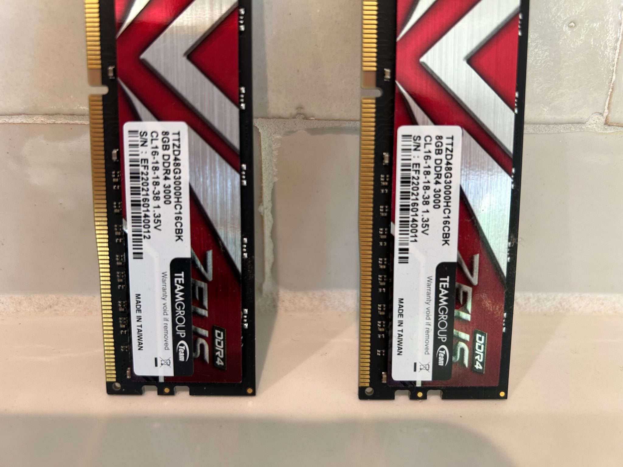 TEAMGROUP T-Force Zeus DDR4 16GB Kit (2 x 8GB) 3000MHz (PC4 24000) CL16 Desktop Gaming Memory Module