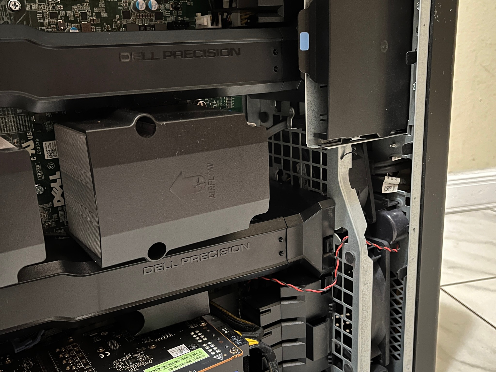 🔥Intel Xeon 12 Core (Same as i7), AMD W5700, 500 GB SSD, 12 GB RAM, Dell T7910 Gaming PC 🟢🔥