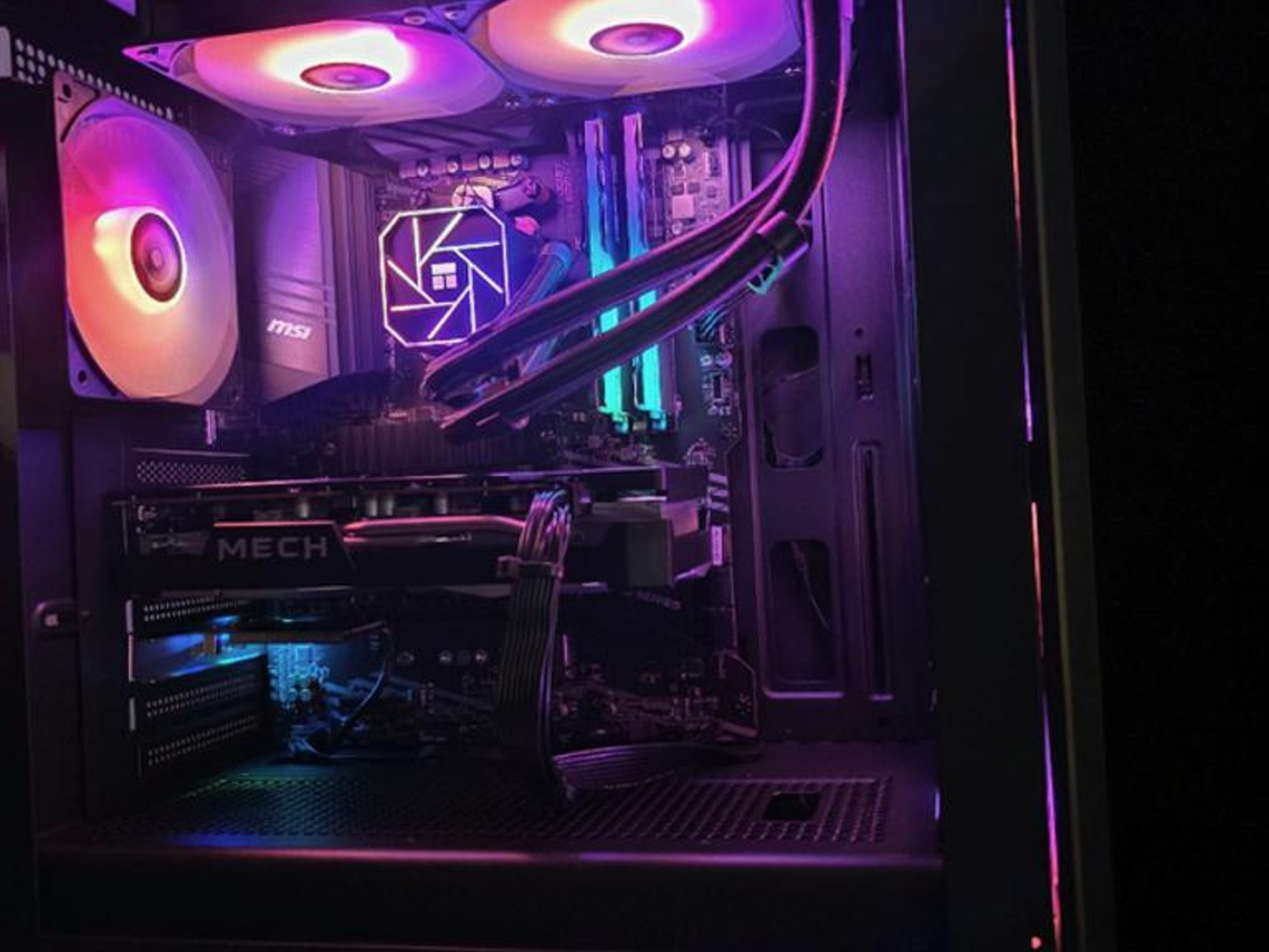 DE✨LUX | RYZEN 5600X | 6600XT | 32GB DDR4 | 1TB SSD | BT/Wi-Fi