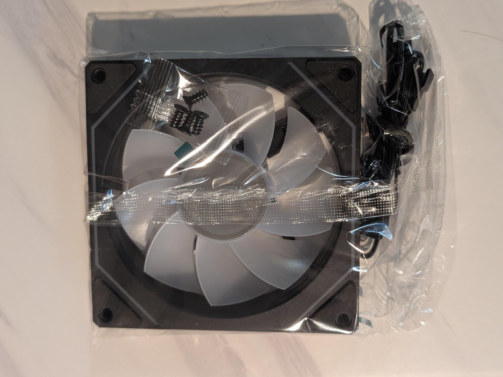 Platinum PC's black reverse fan