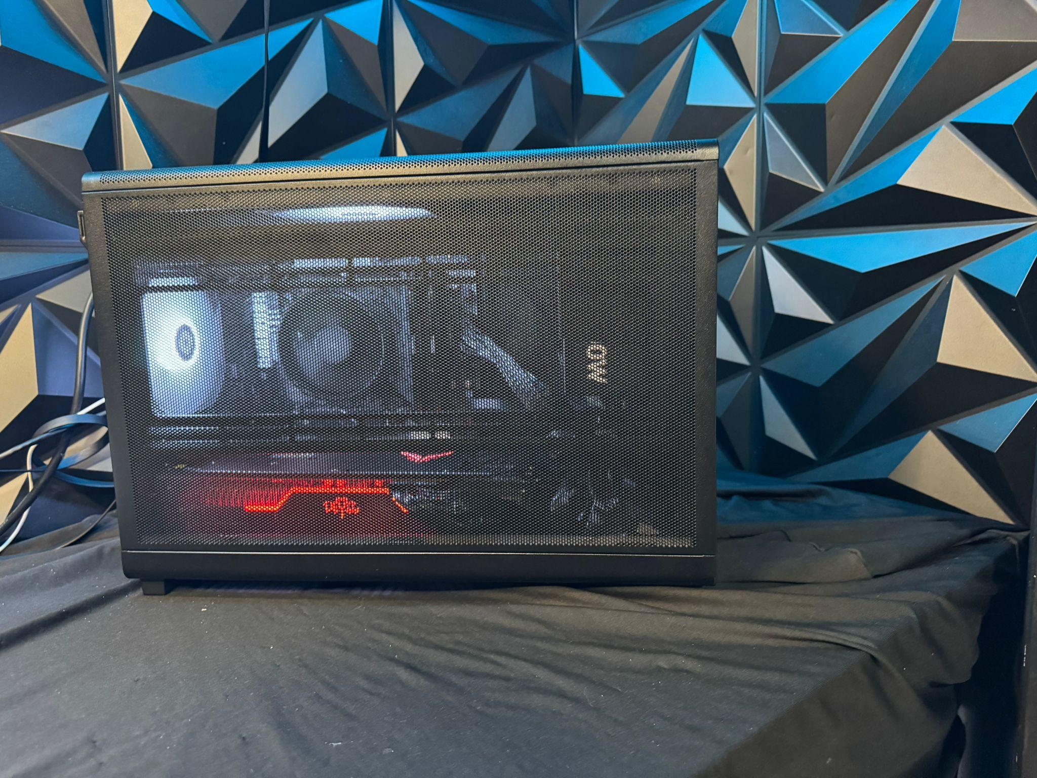 🖤💻 Dark 5557🖤💻 Ryzen 5 5500| RX 5700XT| 16 GB DDR4| 1 TB NVMe