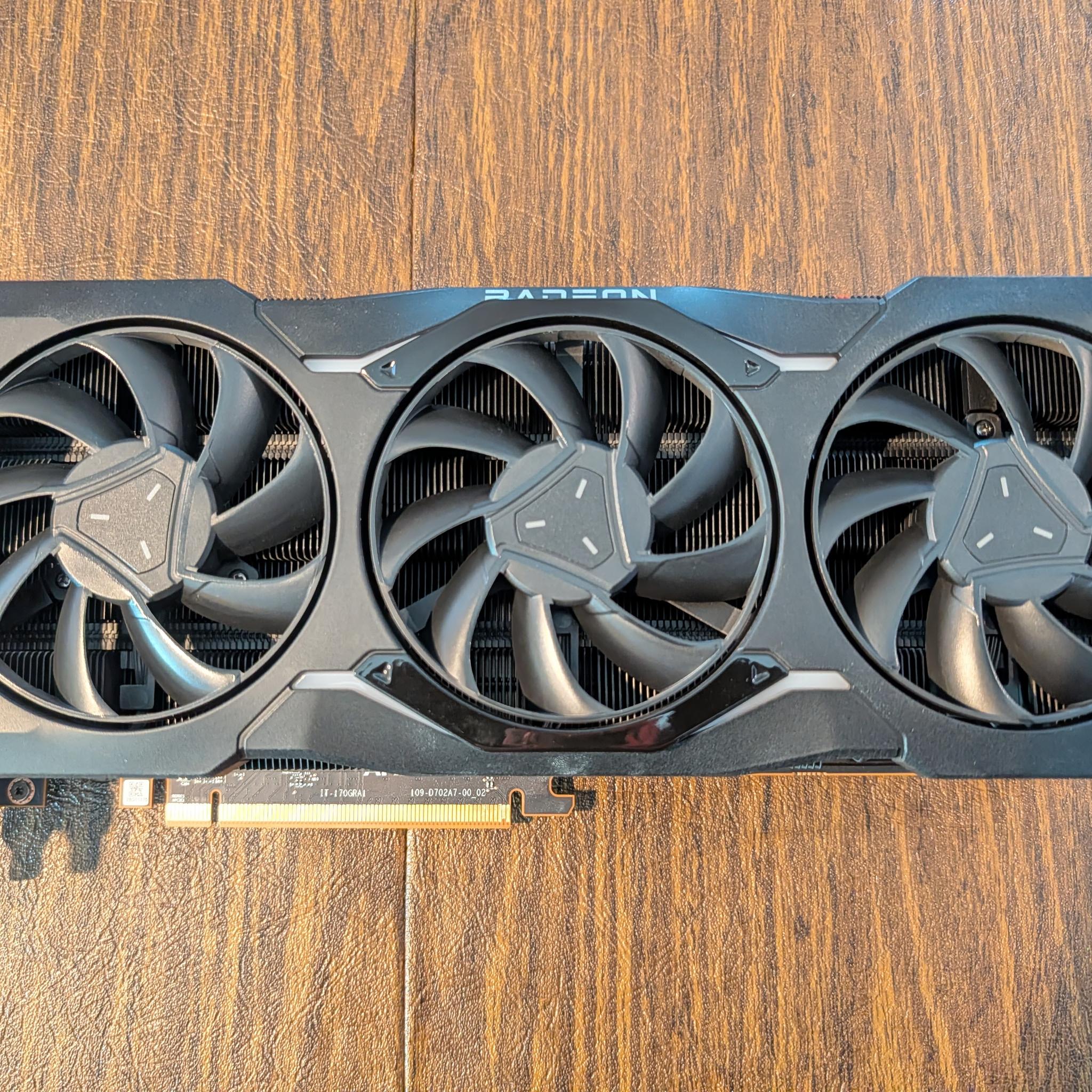 Ryzen 5950x | ASUS X570 Crosshair Extreme | G.Skill 32GB DDR4 4000 MHz CL16 | AMD 7900 XTX