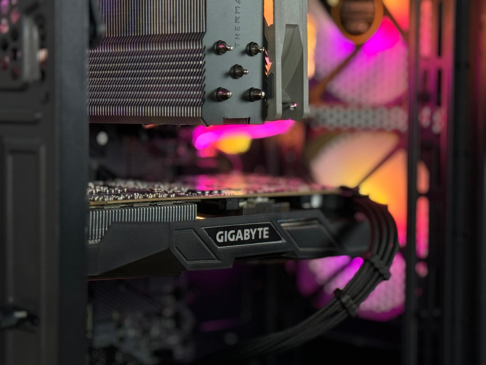 RGB OVERLOAD Intel i5 10400F GTX 1070 1TB Gaming/Streaming PC