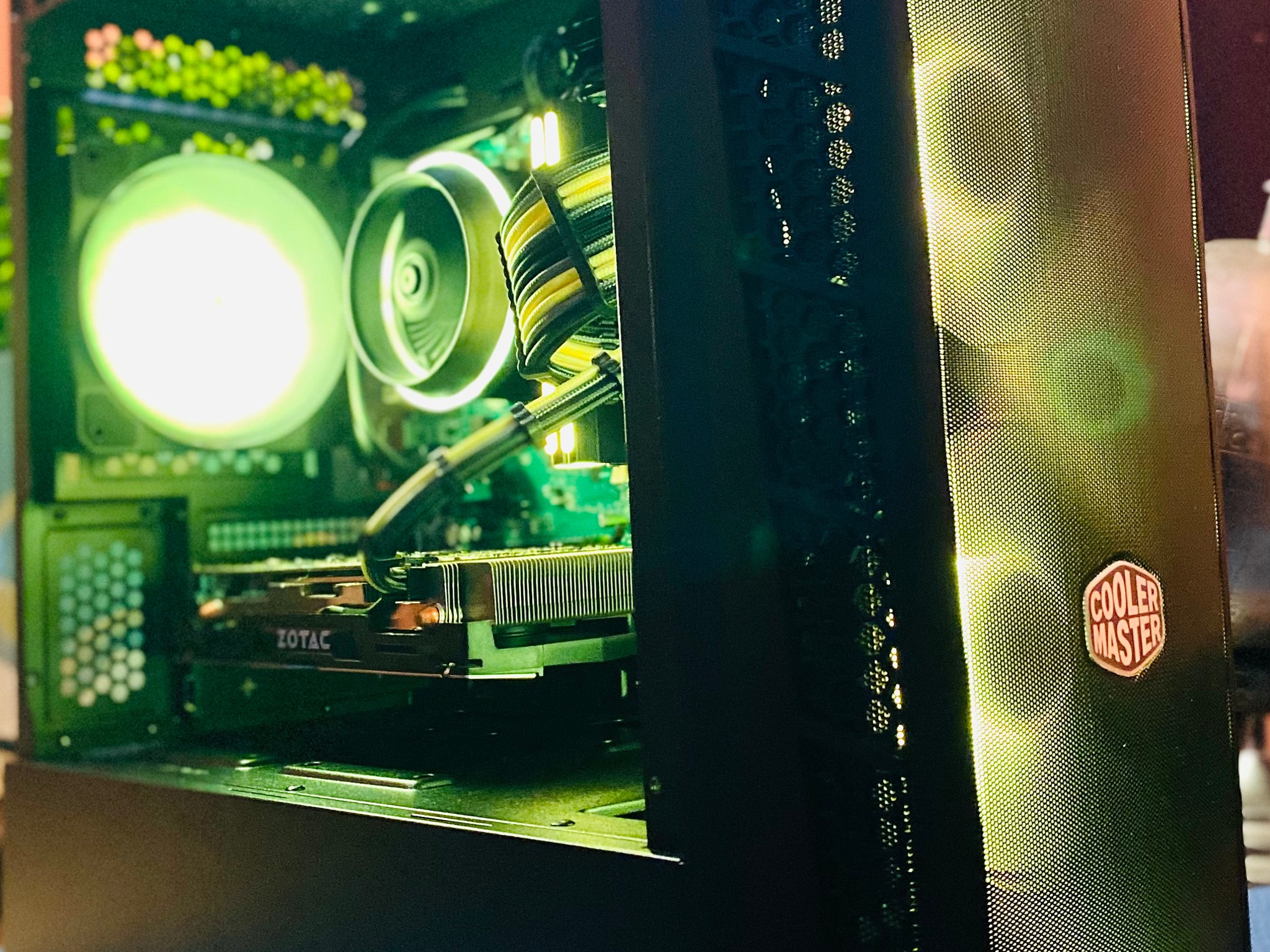 Dark Nitro 💥|I7-6700 |GTX 1060 6GB| 16GB DDR4 RAM| 1TB SSD| Windows 11