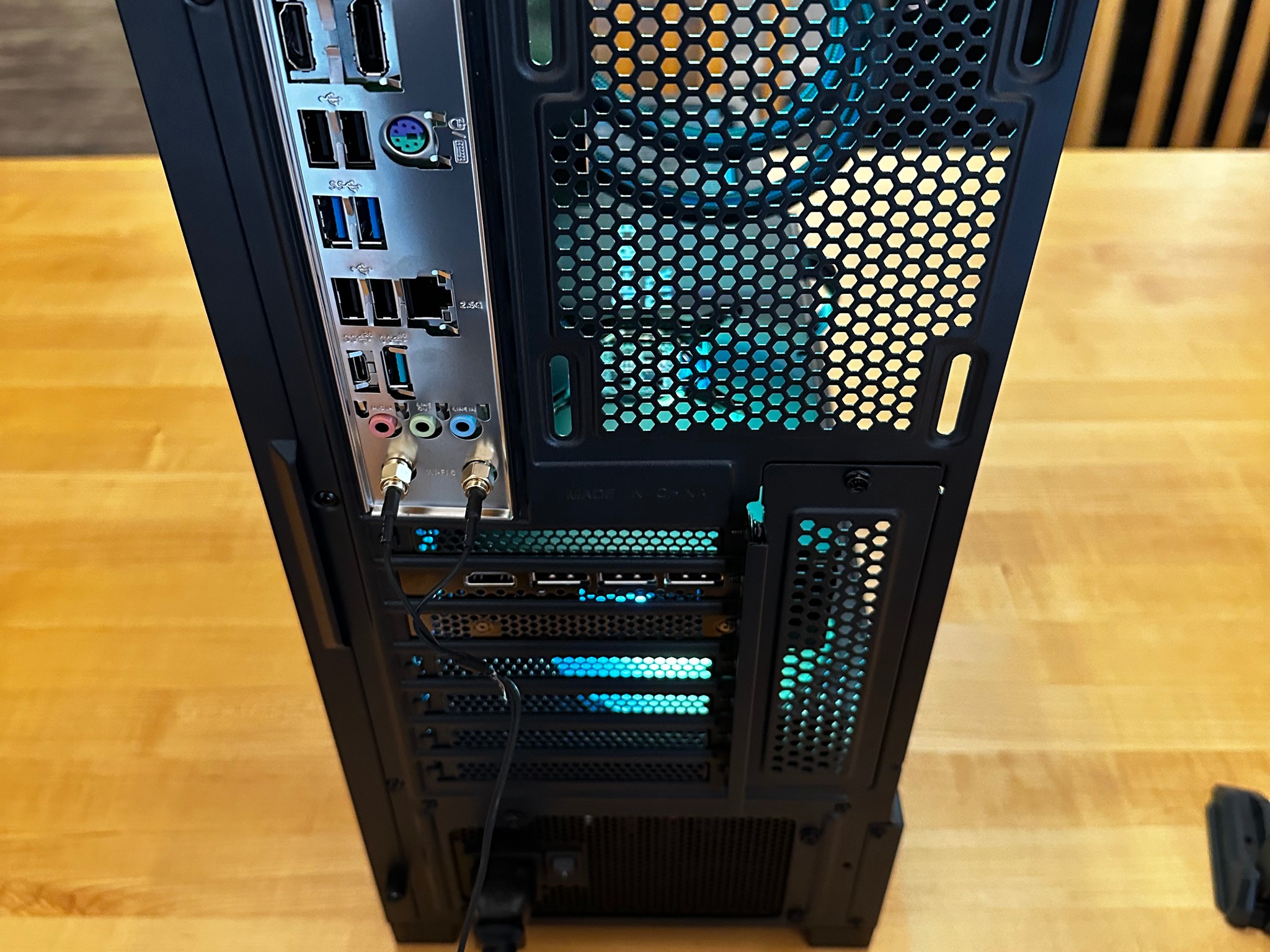 🛻⚫️| RTX 4090 24gb, i9 13900K, 4tb NVMe, 32gb DDR4, WiFi Equipped ARGB Gaming PC
