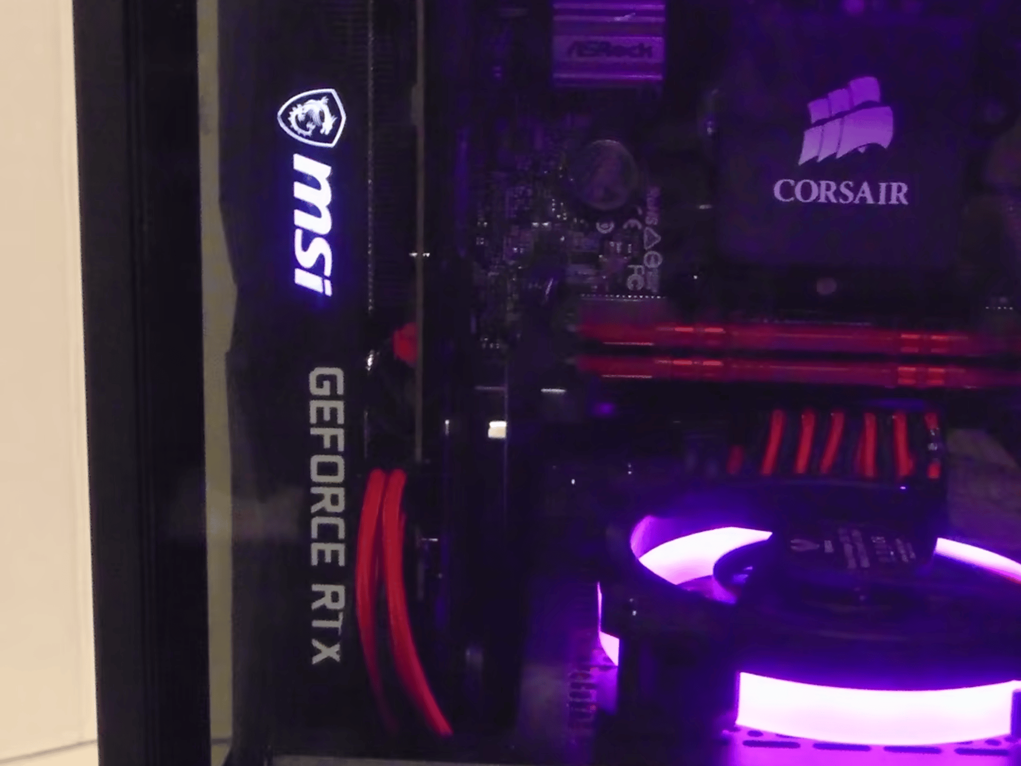 i7 8700 (RTX3050 8GB) 16GB DDR 4 256SSD 1TB Wifi WaterCooled RGB ThermalTake Tower 100