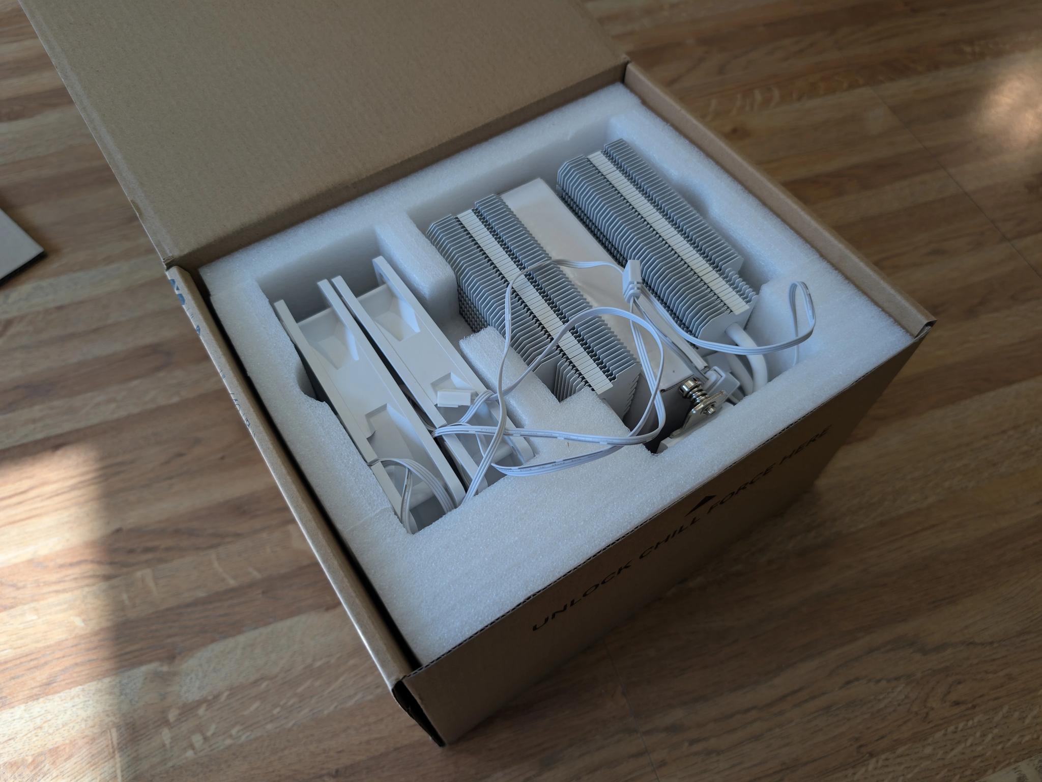 Thermalright Peerless Assassin 120 SE ARGB White CPU Air Cooler