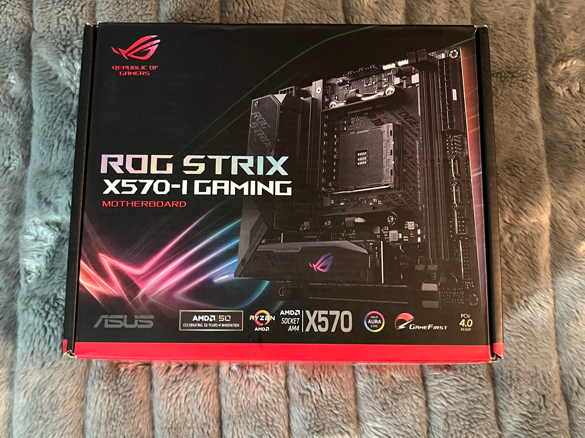 ASUS ROG STRIX X570-I GAMING Mini-ITX Motherboard (AM4)