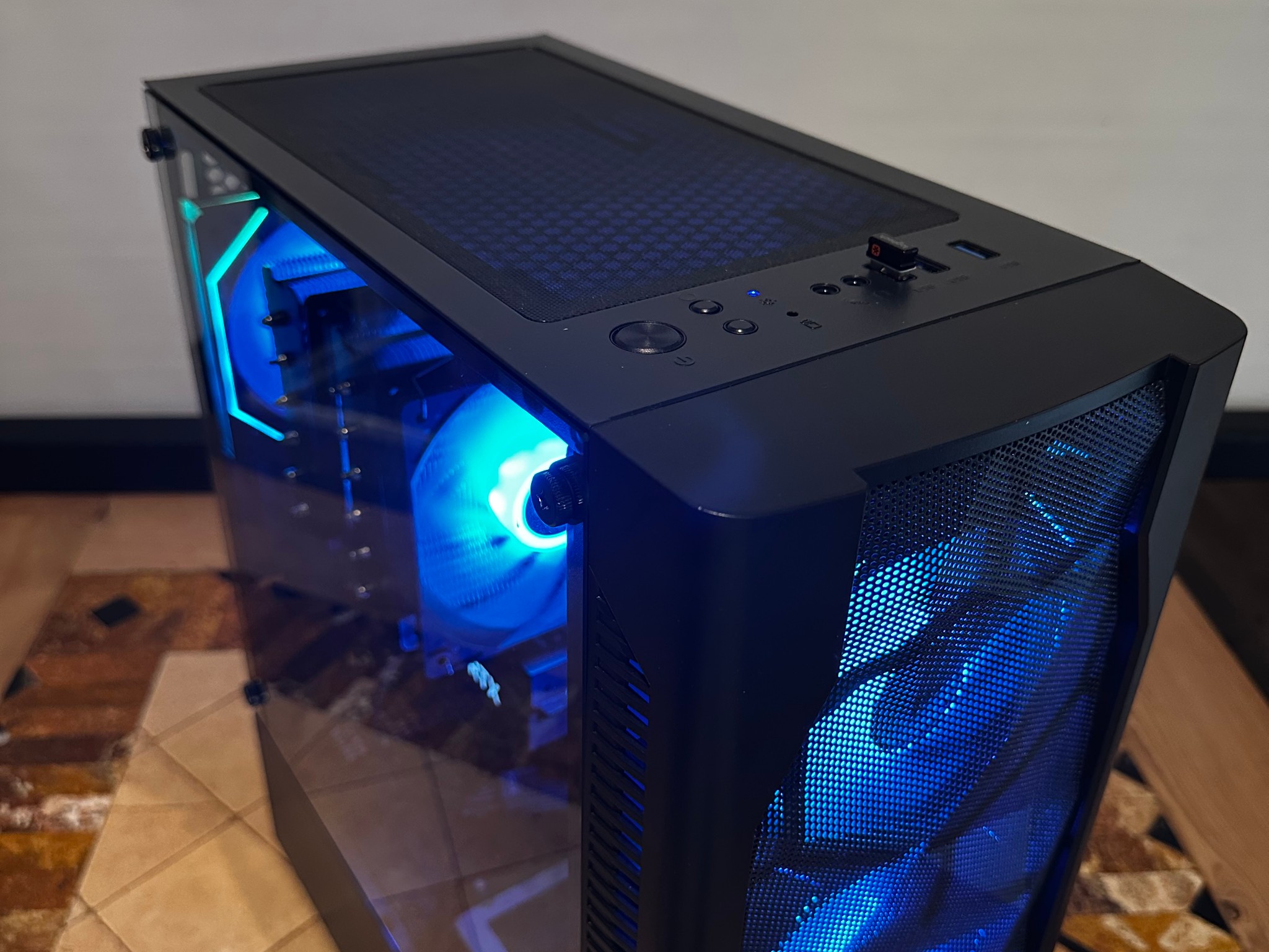 Intel Core I5-10500 / RTX 4060 Ti 8GB - 512GB M.2 & 512GB SSD - Mid Tower Gaming PC - Black