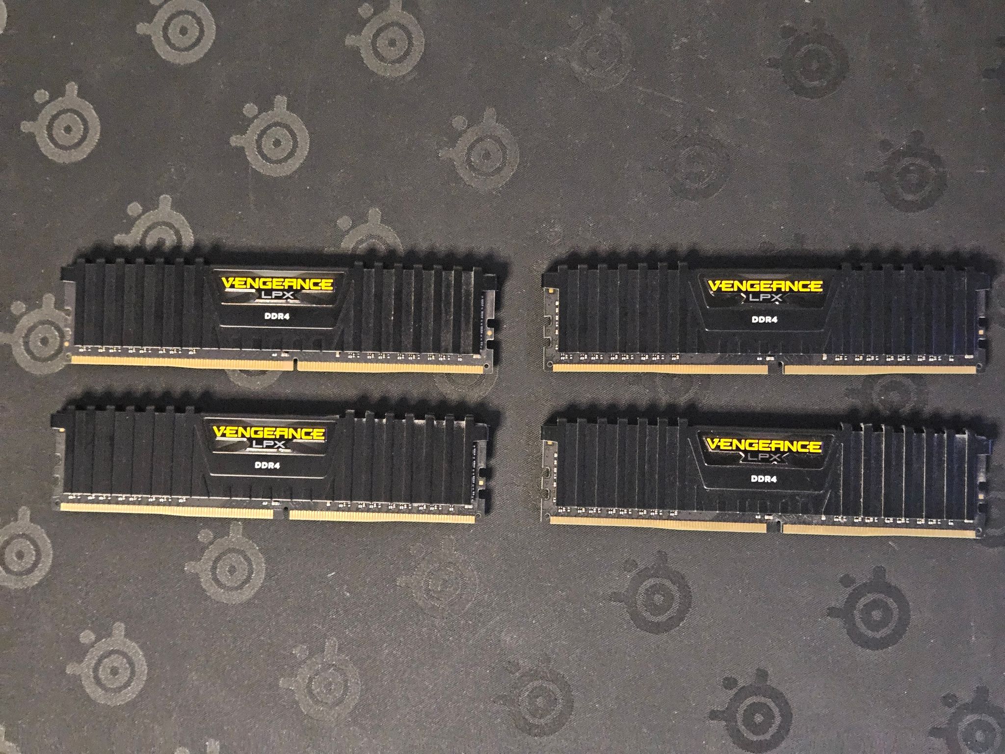 Corsair Vengeance LPX 16GB (4×4GB) DDR4 DRAM