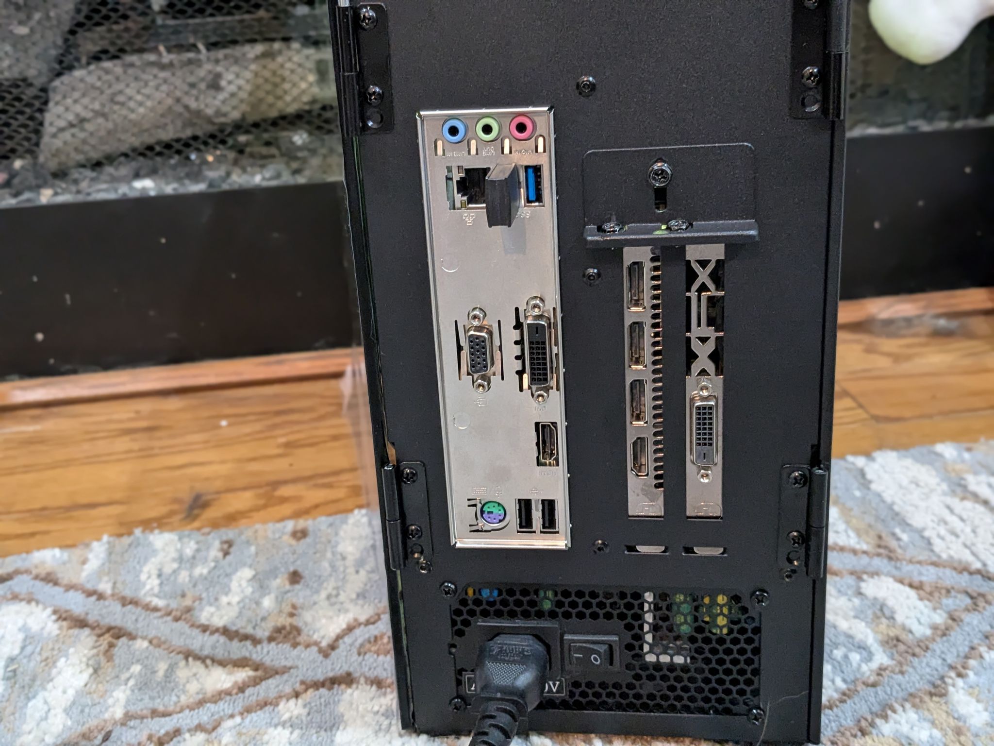 160 FPS Fortnite | 180 Day Warranty | i5-8400, RX 580 8GB, 16GB RAM, 480GB SSD, Win11