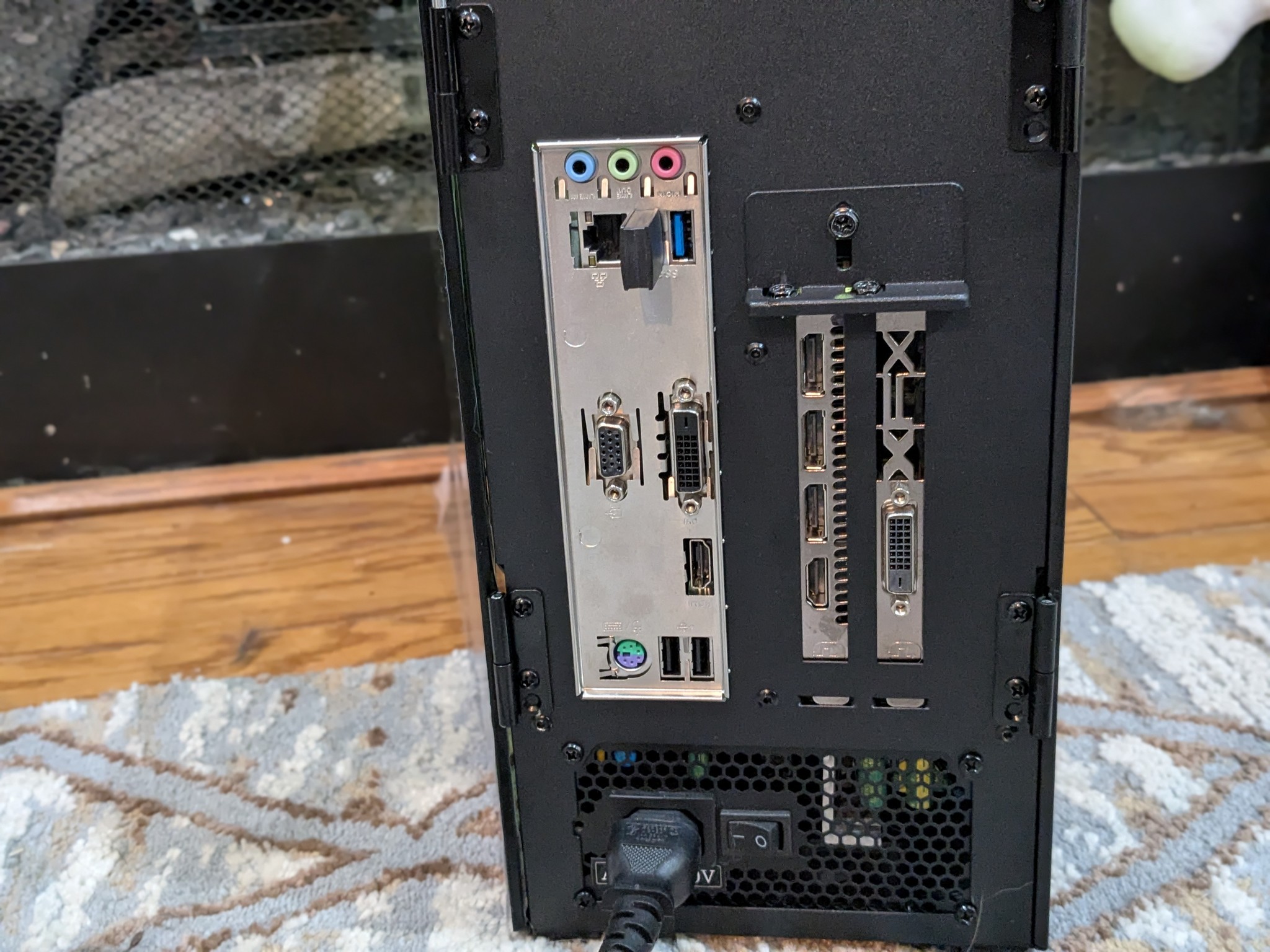 160 FPS Fortnite | 180 Day Warranty | i5-8400, RX 580 8GB, 16GB RAM, 480GB SSD, Win11