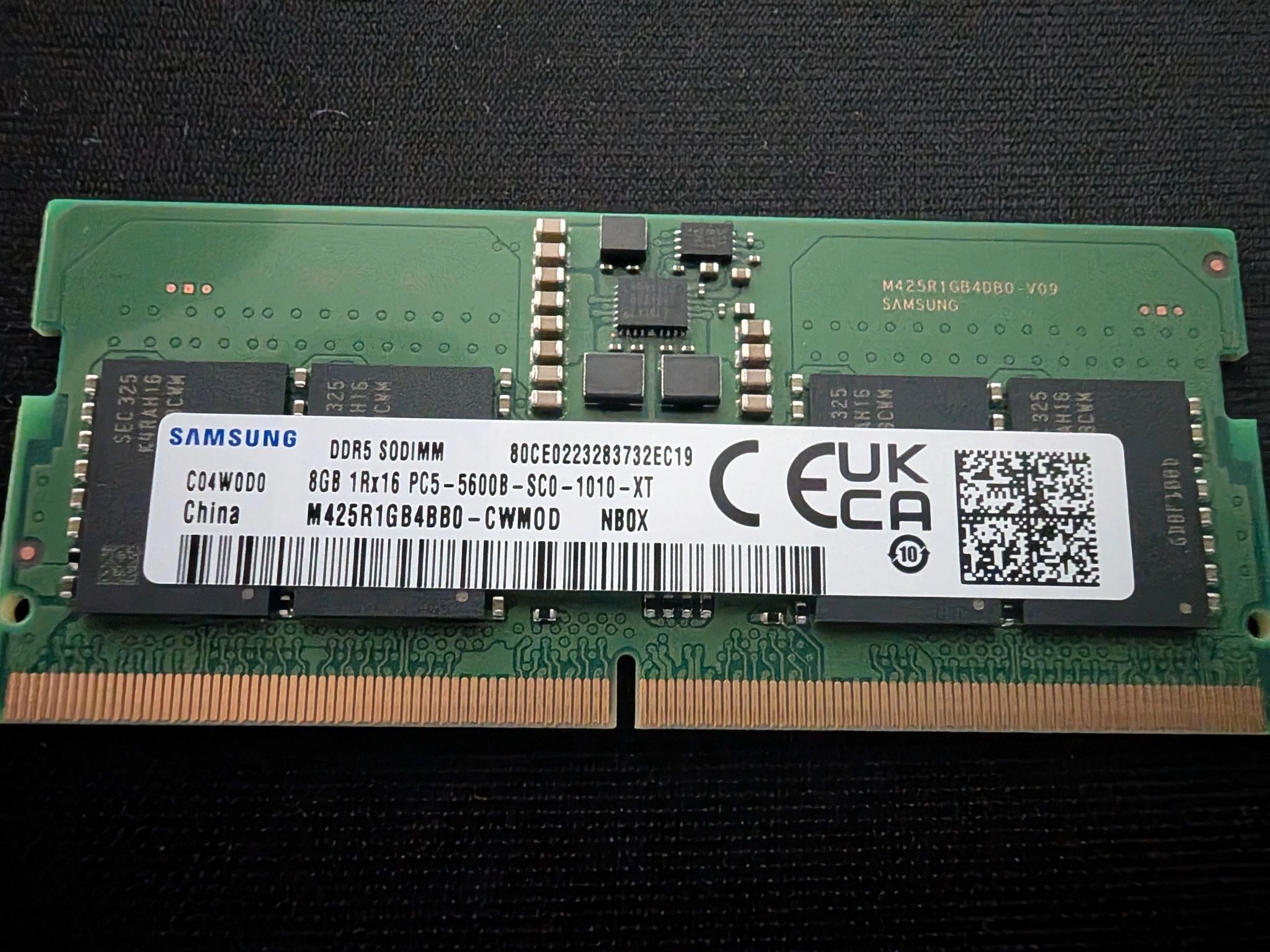 Samsung DDR SODIMM 16GB Kit (8GBx2) PC5-5600B (Lenovo OEM Modules)