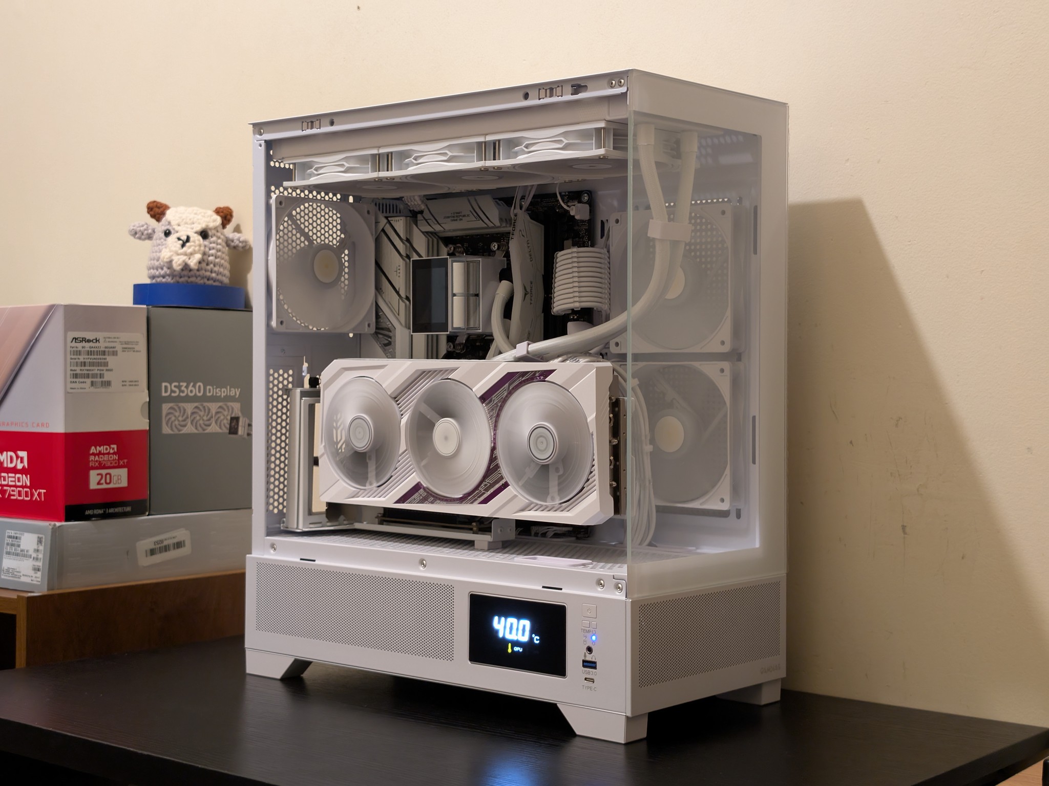 🤍🦢 4K Gaming Beast | RX 7900XT | Ryzen 7 7700X | 2TB SSD | 32GB RAM | WiFi 6 & Bluetooth 🦢🤍