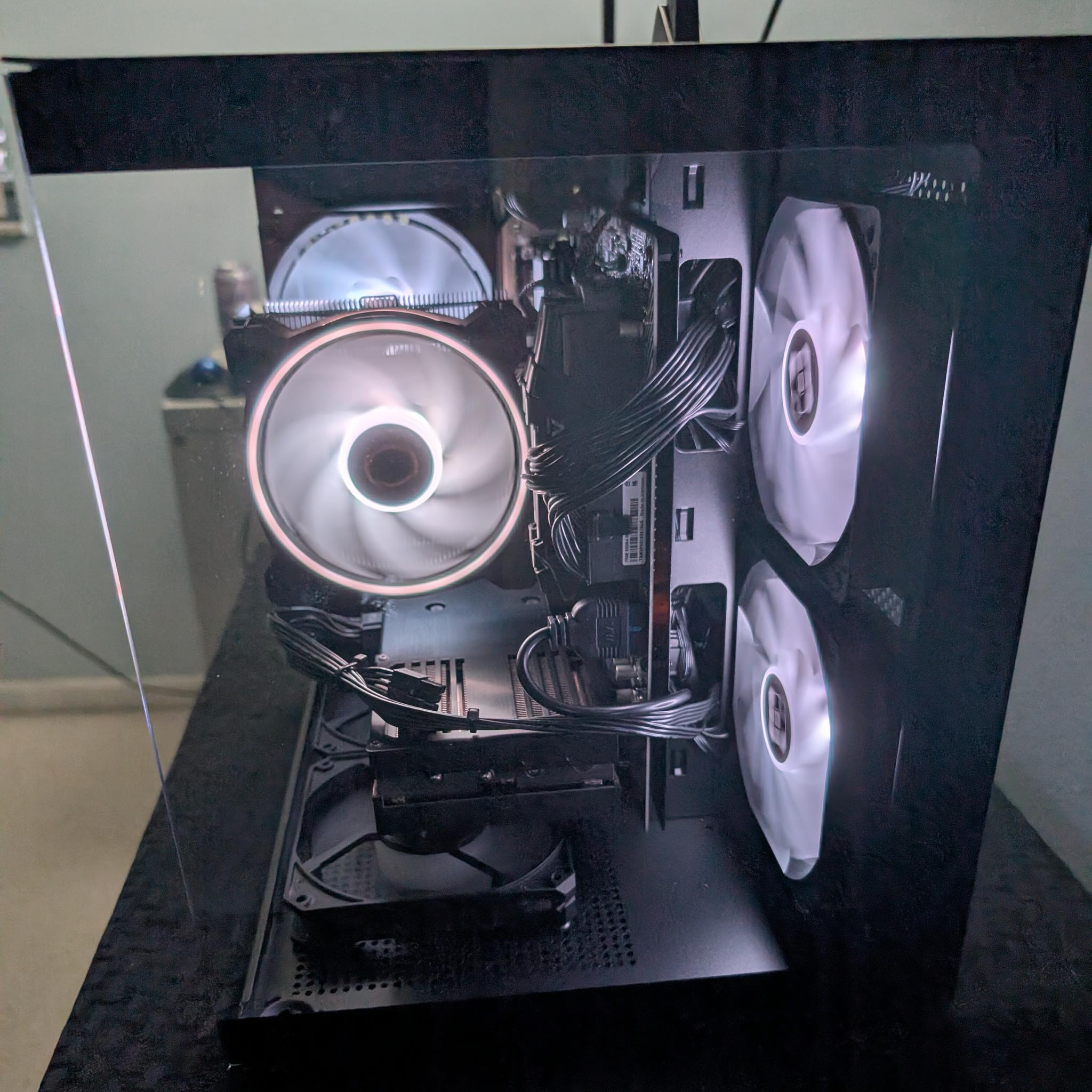 Nvidia RTX 3070-Ryzen 7 3700x-16GB DDR4 3200-1 TB NVME Gen 4 matx Gaming PC