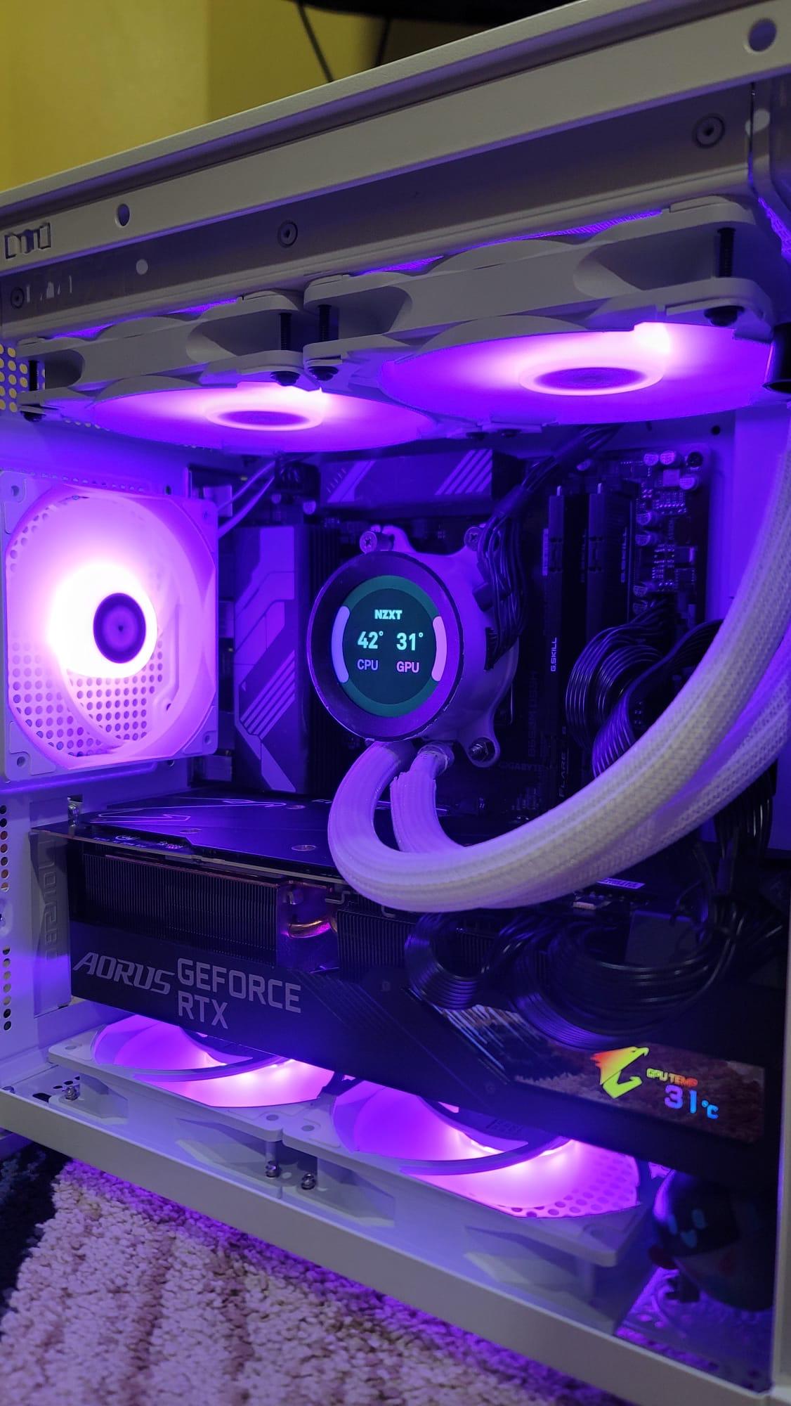 Tusker Build 7780 Cream Screen V2