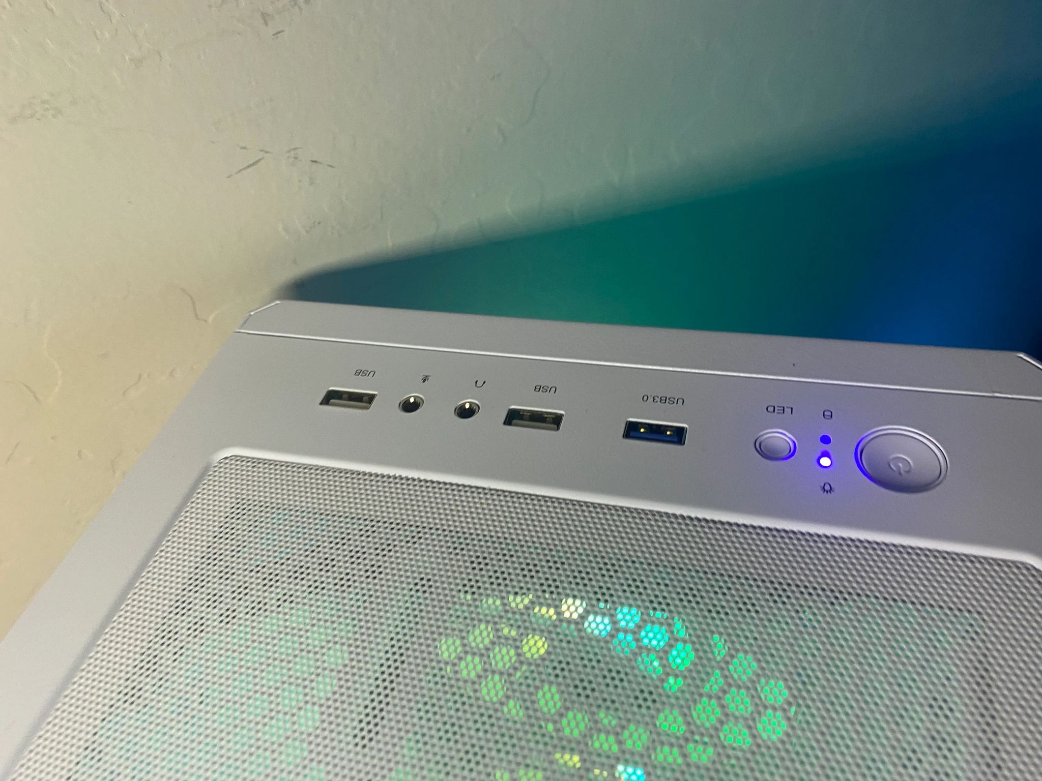🤍 Custom Built White RGB Gaming PC 🤍 | Windows 11, GTX 1660, Ryzen 5 | Fortnite, Cyberpunk, more!