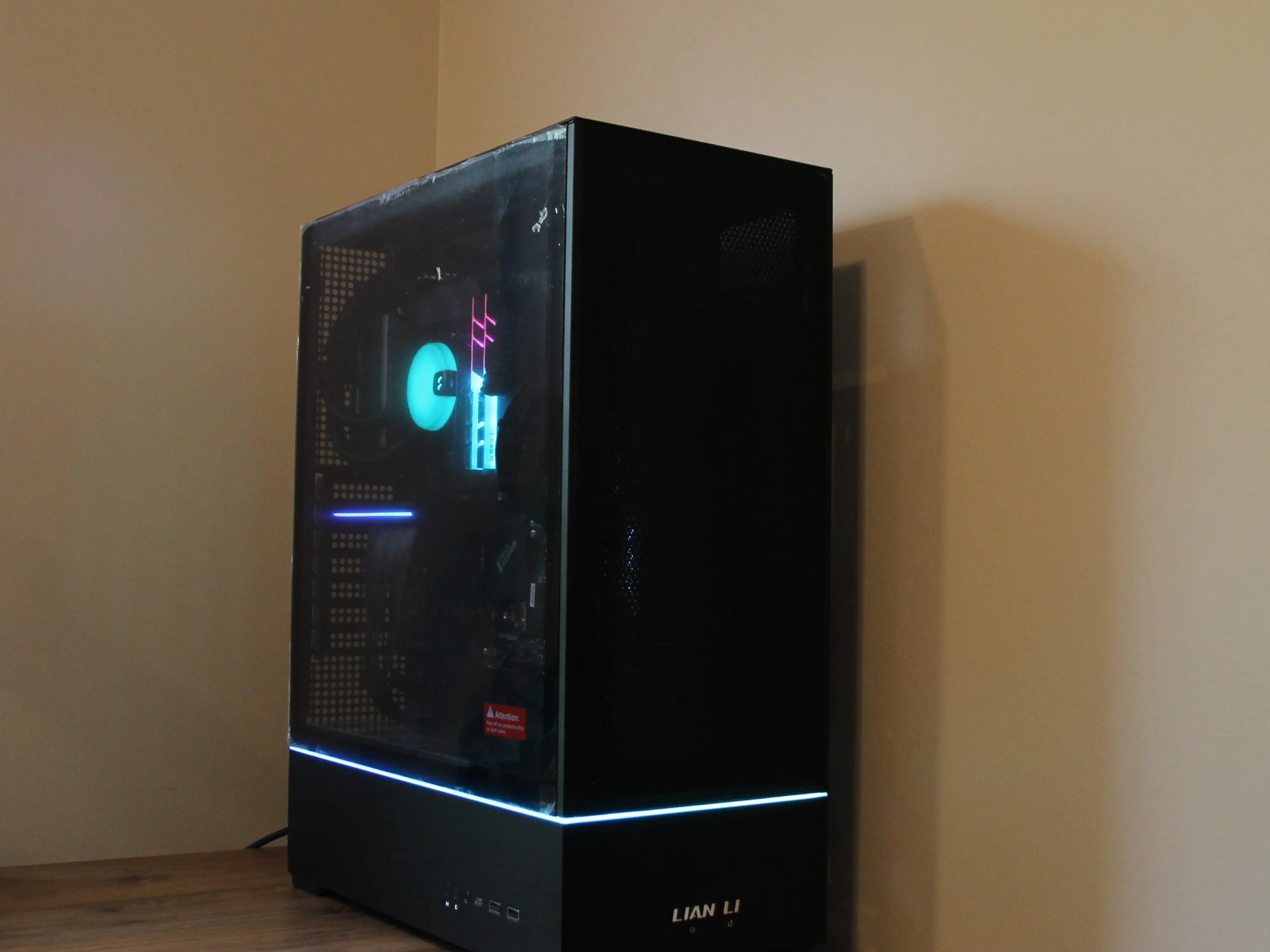 Entry level beast | RTX 2080 Super | 14th gen i5 | 32gb RAM | 1TB SSD