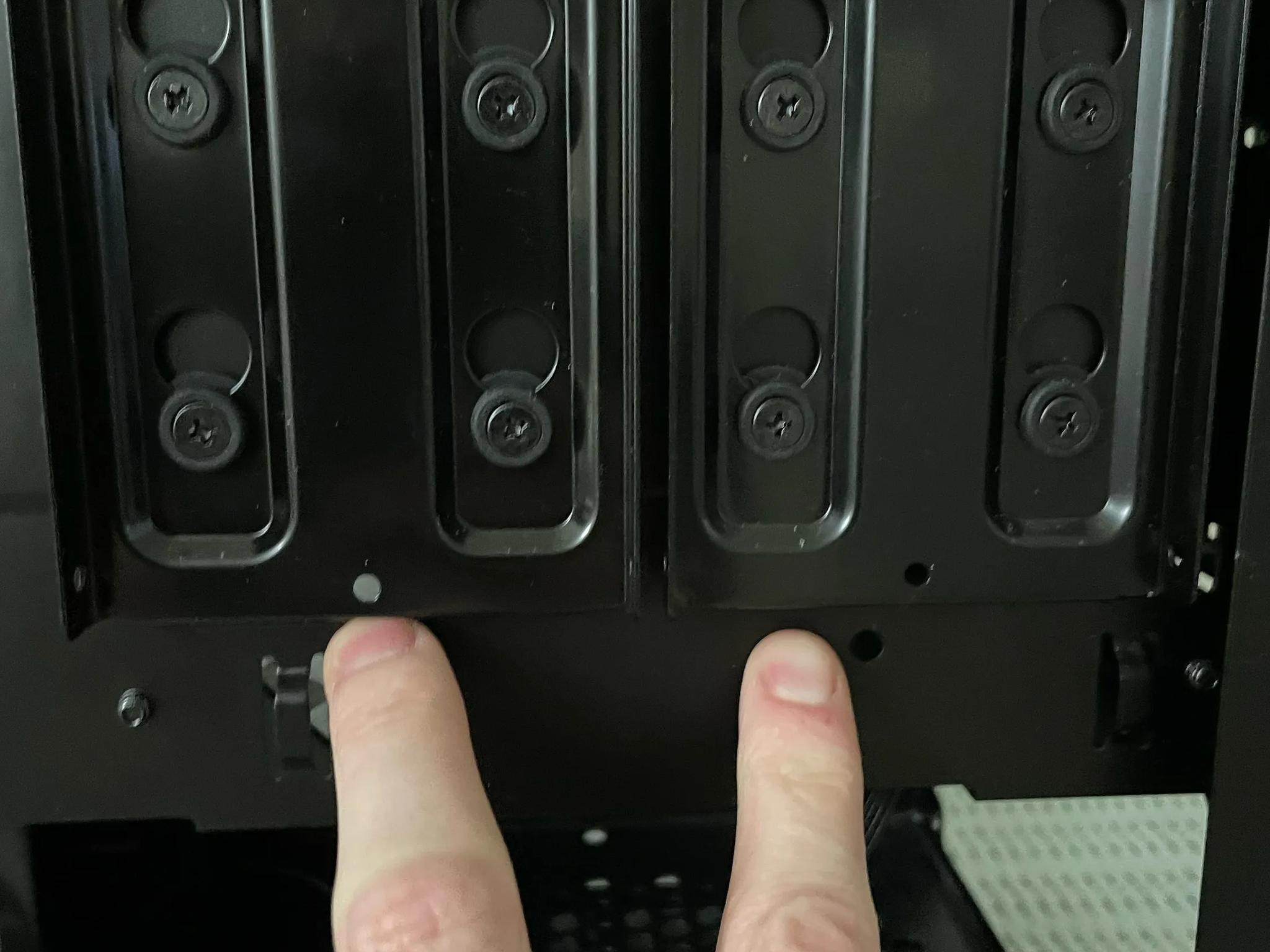 Phanteks Eclipse P300A Mesh Case (With Screws & Manual, Plus Extra SSD Bracket at No Extra Cost)!