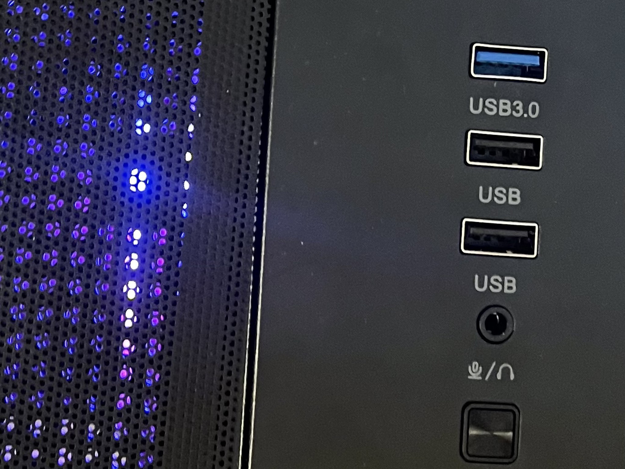Custom RGB gaming PC I5 4970k RX 580 6gb 16gb DDR3 Ram 500gb SSD