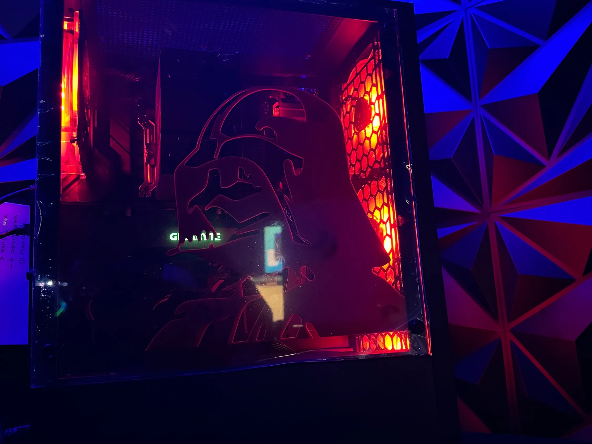Ralph Vader 🎮🕹️👾🎧📺i7 9700🎮🕹️👾🎧📺5700XT🎮🕹️👾🎧📺32 GB DDR4
