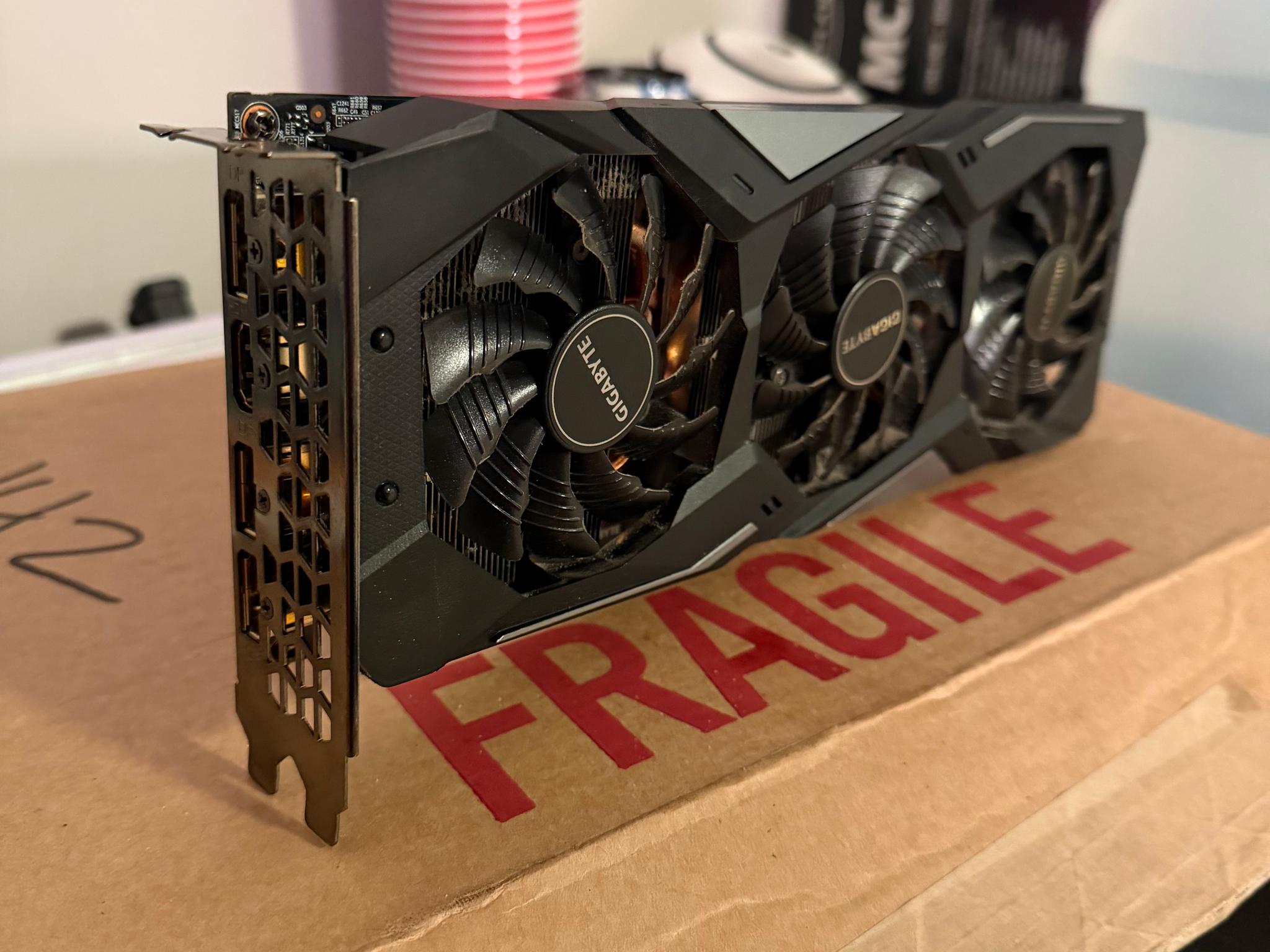 Gigabyte GeForce RTX 2060 SUPER GAMING OC 8G