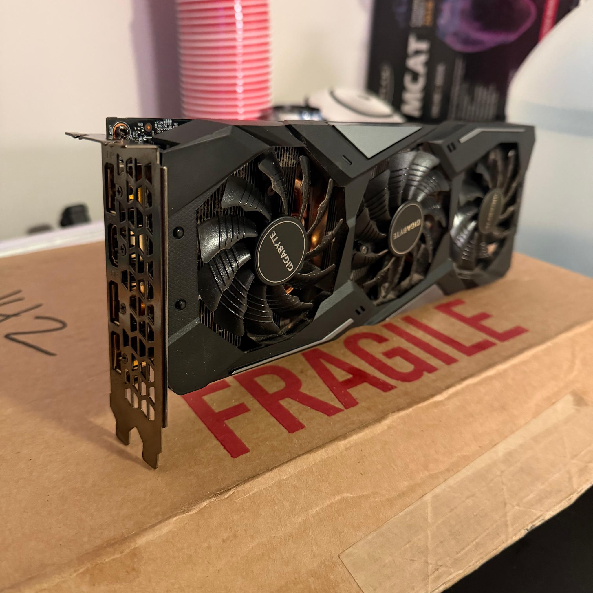 Gigabyte GeForce RTX 2060 SUPER GAMING OC 8G