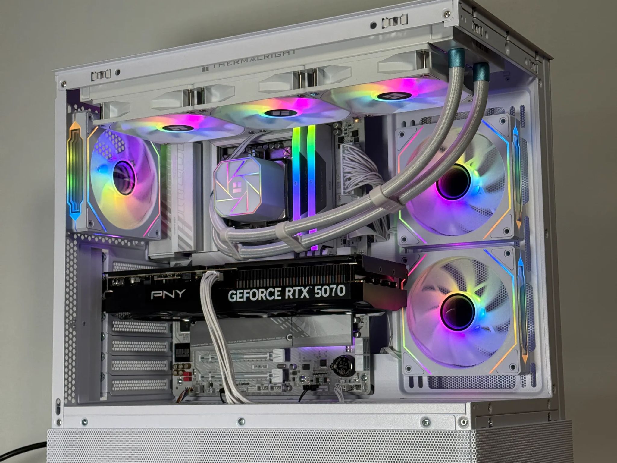 RTX 5070 Intel Core Ultra 265k Gaming PC