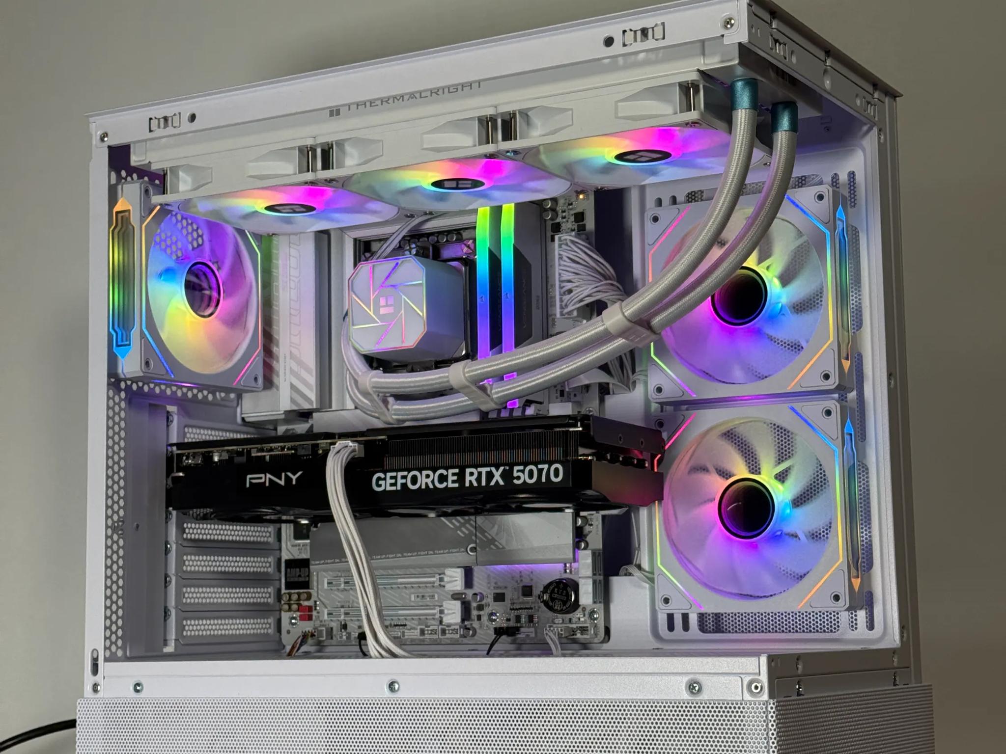 RTX 5070 Intel Core Ultra 265k Gaming PC