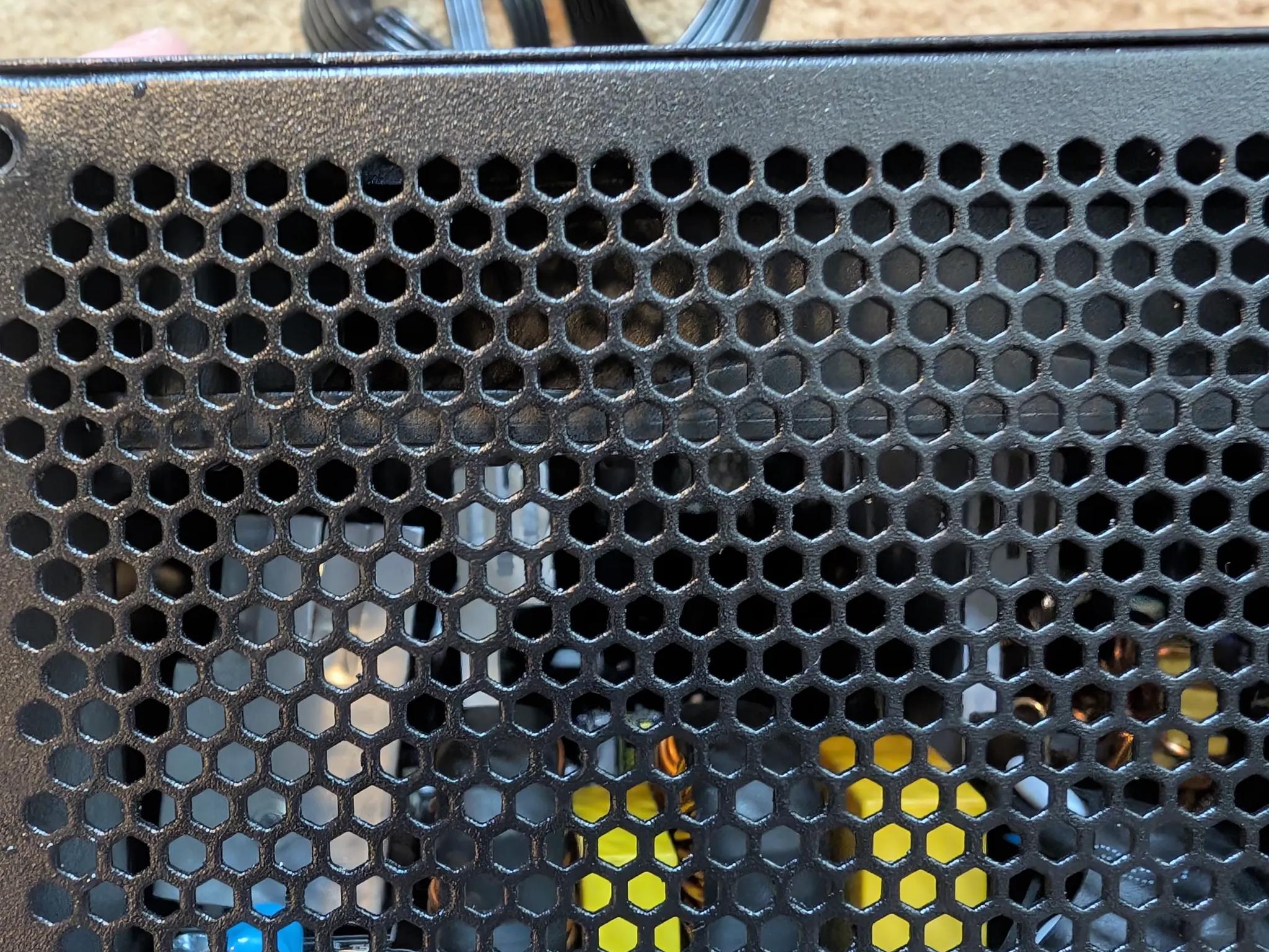 Thermaltake smart 600w power supply