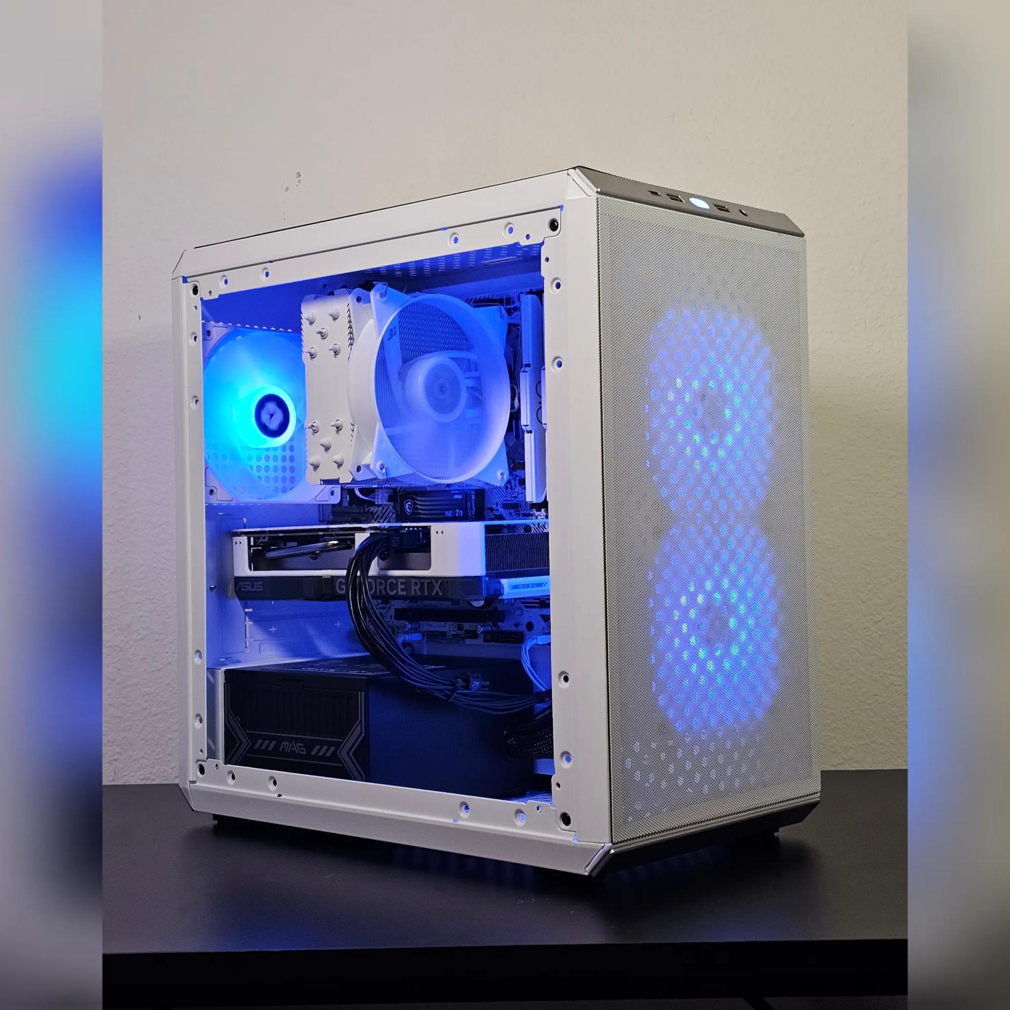 RTX 4060 8GB// Ryzen 5 3600 // 2TB SSD // 32GB DDR4 // "Domino" 1080p